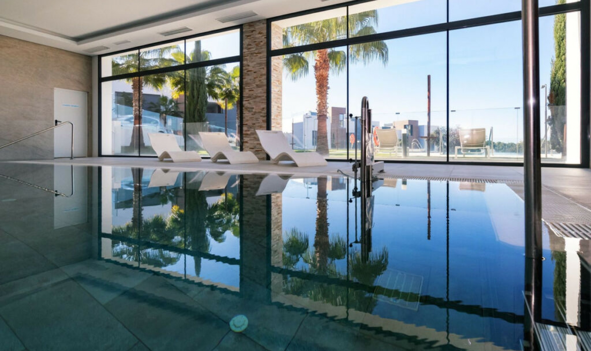 Resale - Apartment -
Cabopino