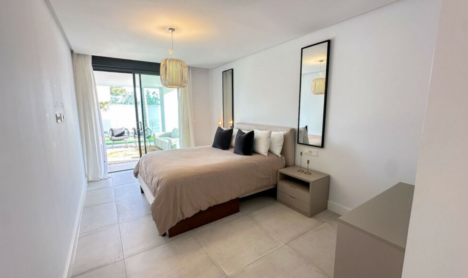 Resale - Apartment -
Cabopino