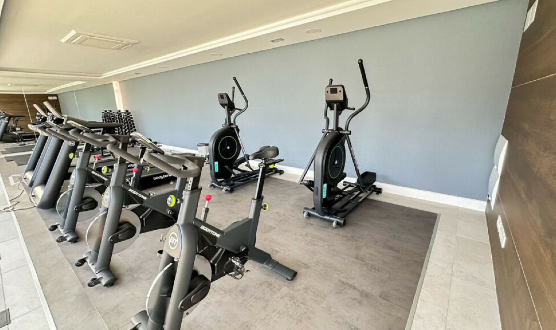 Resale - Apartment -
Cabopino