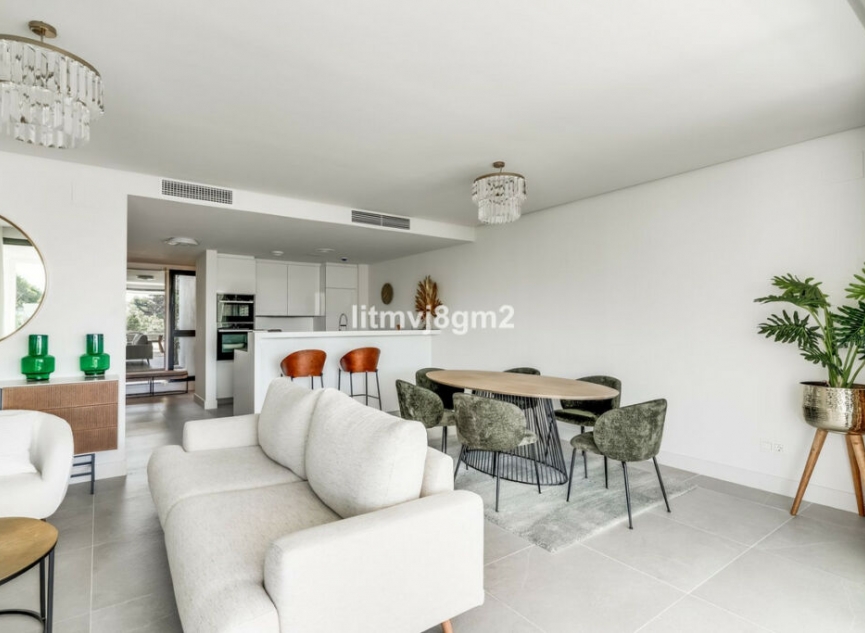Resale - Apartment -
Cabopino