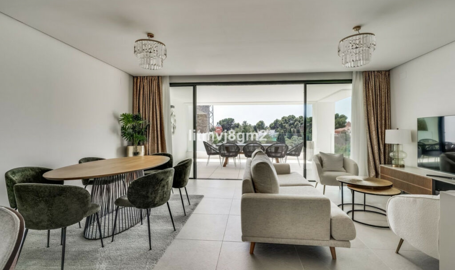 Resale - Apartment -
Cabopino