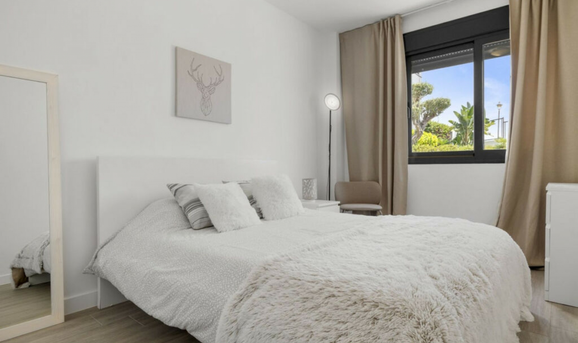 Resale - Apartment -
Cabopino