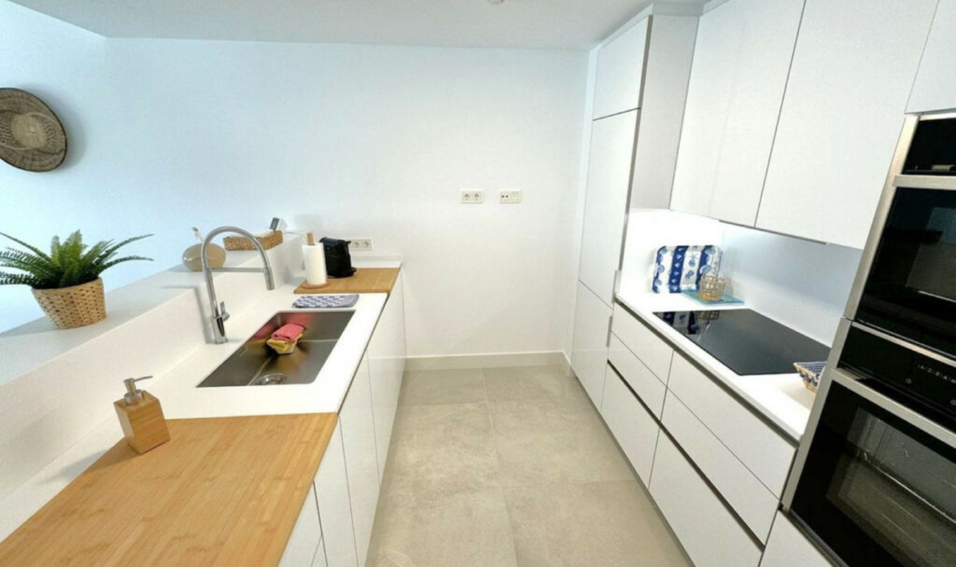 Resale - Apartment -
Cabopino