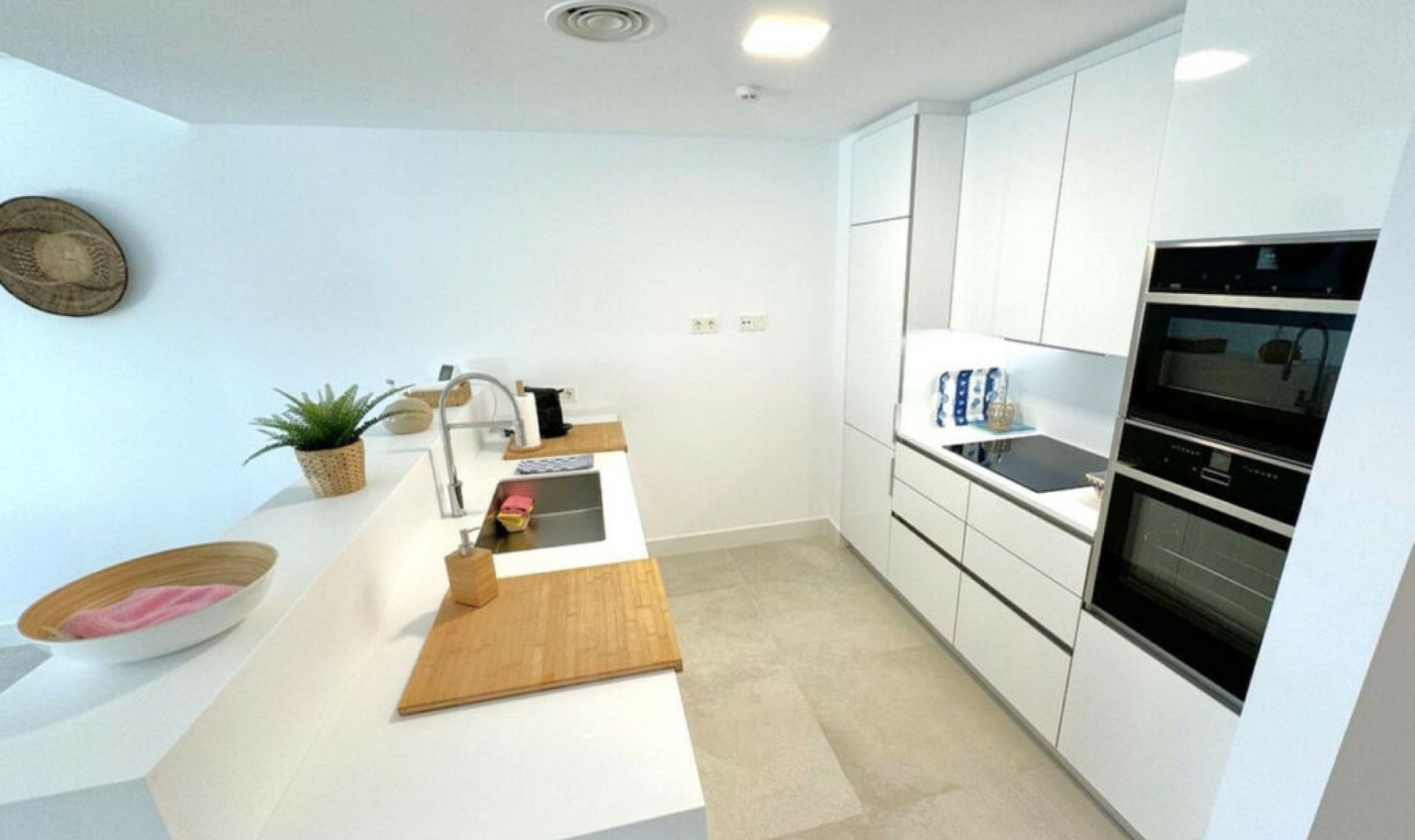 Resale - Apartment -
Cabopino