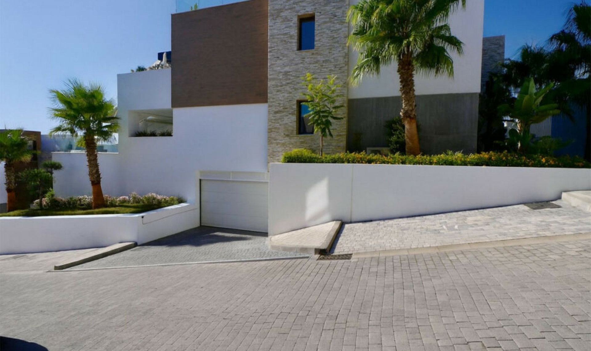 Resale - Apartment -
Cabopino