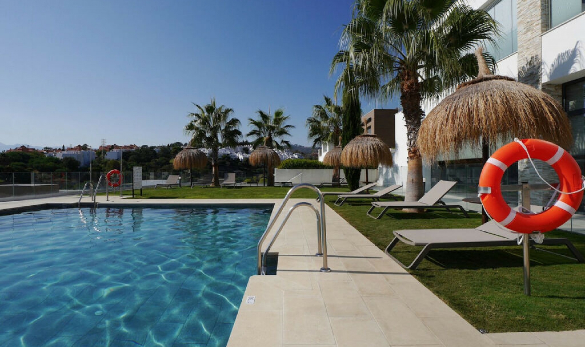 Resale - Apartment -
Cabopino