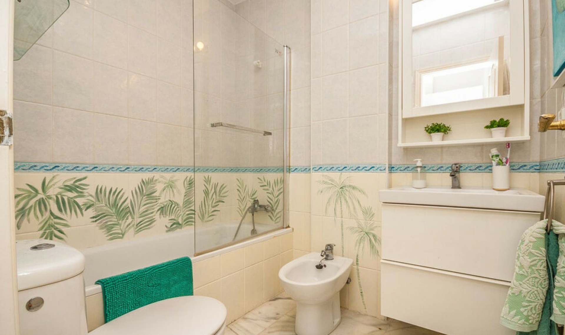 Resale - Apartment -
Cabopino