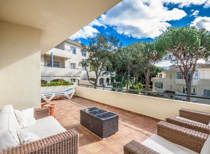 Resale - Apartment -
Cabopino
