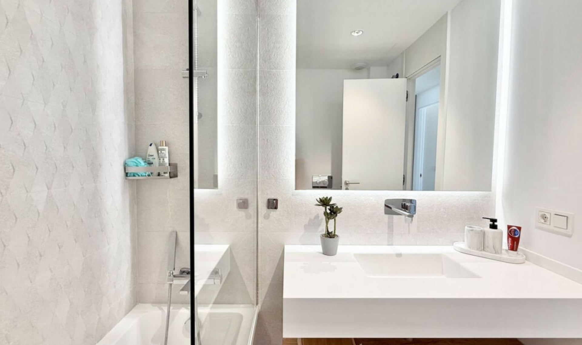 Resale - Apartment -
Cabopino