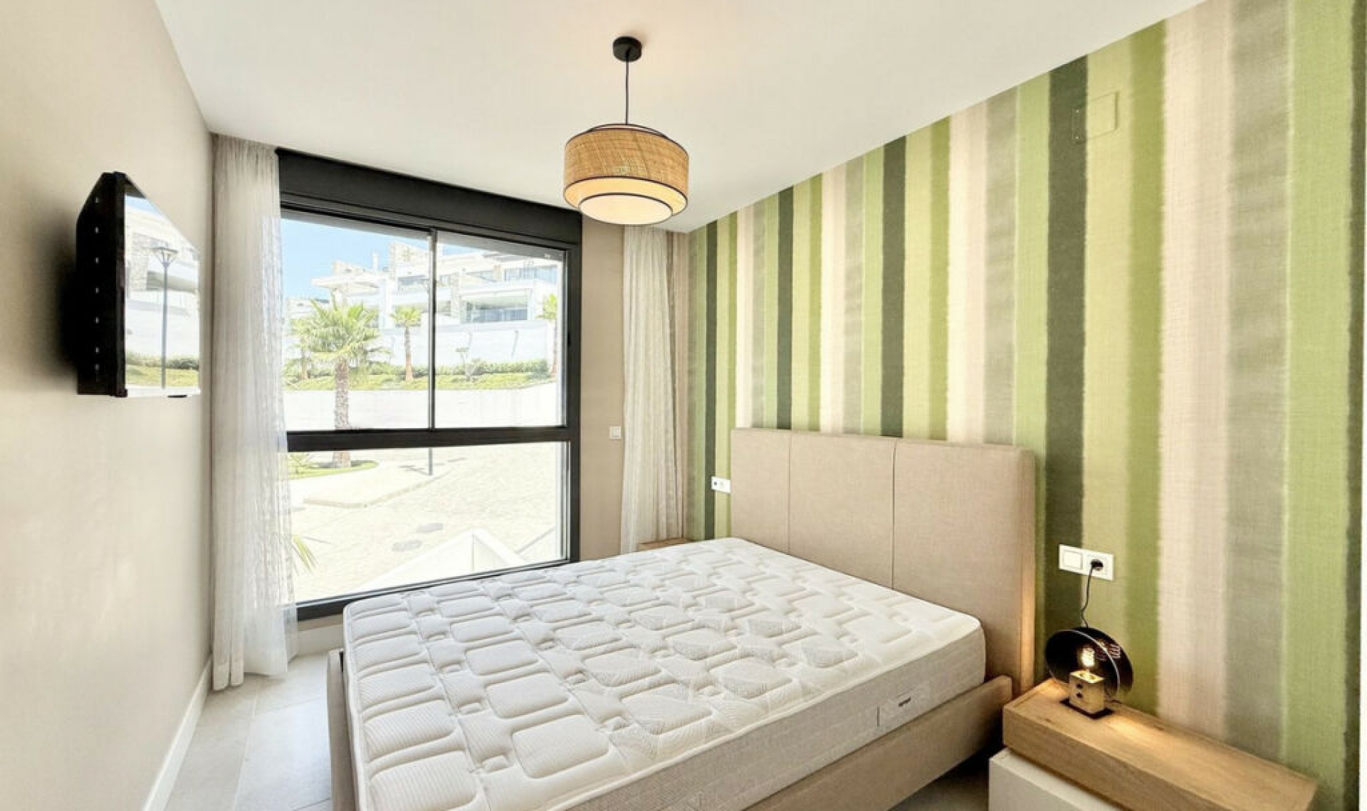 Resale - Apartment -
Cabopino