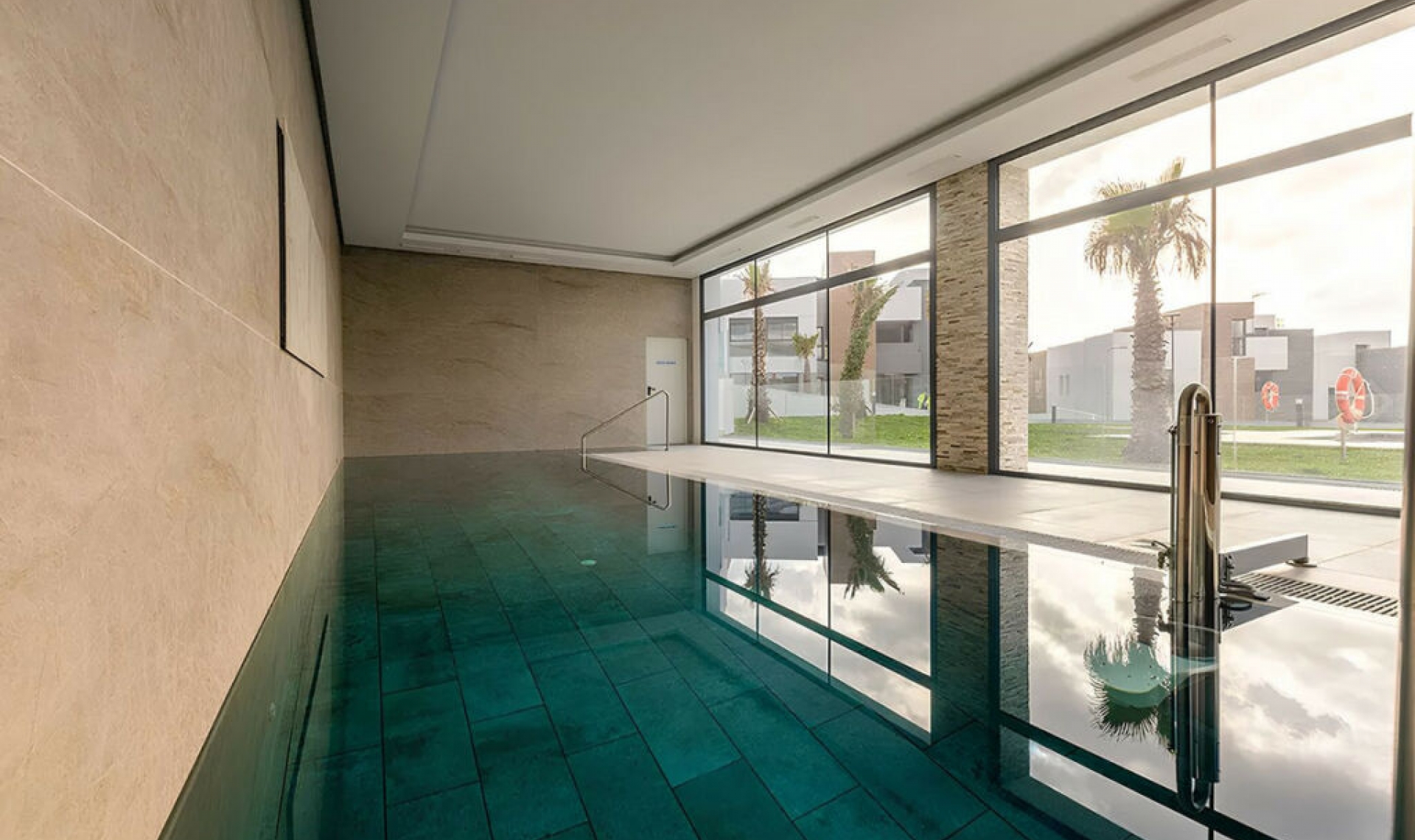 Resale - Apartment -
Cabopino