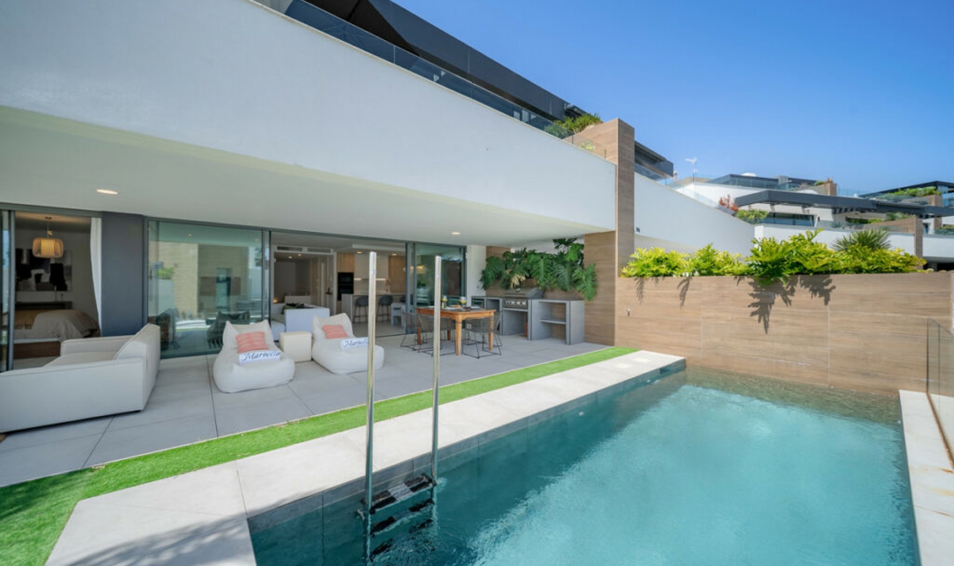 Resale - Apartment -
Cabopino