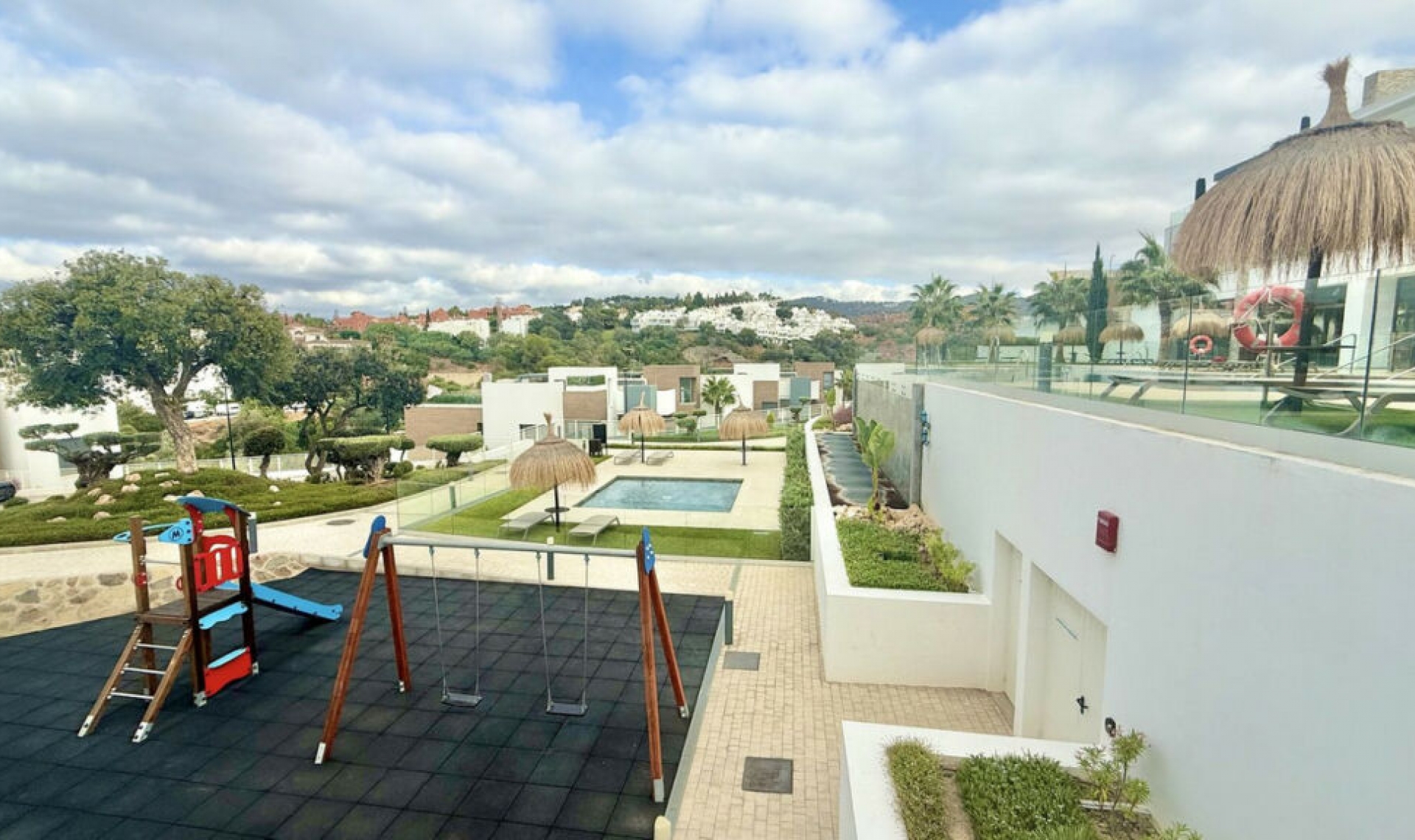 Resale - Apartment -
Cabopino