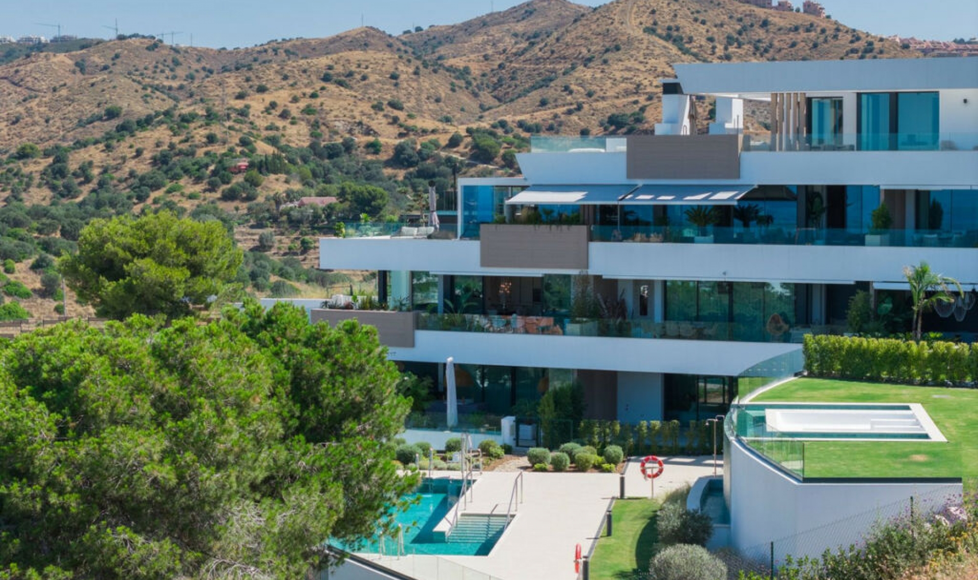 Resale - Apartment -
Cabopino