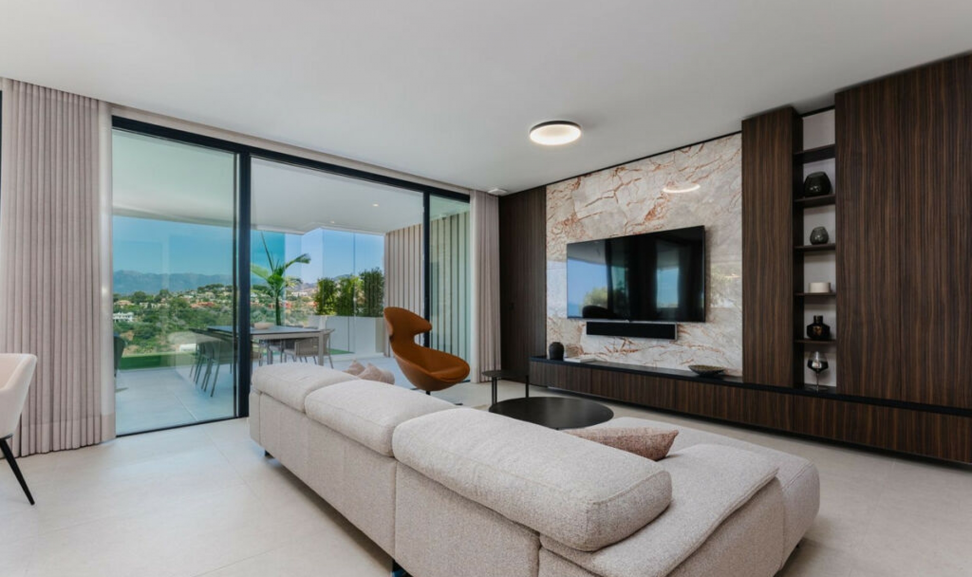 Resale - Apartment -
Cabopino