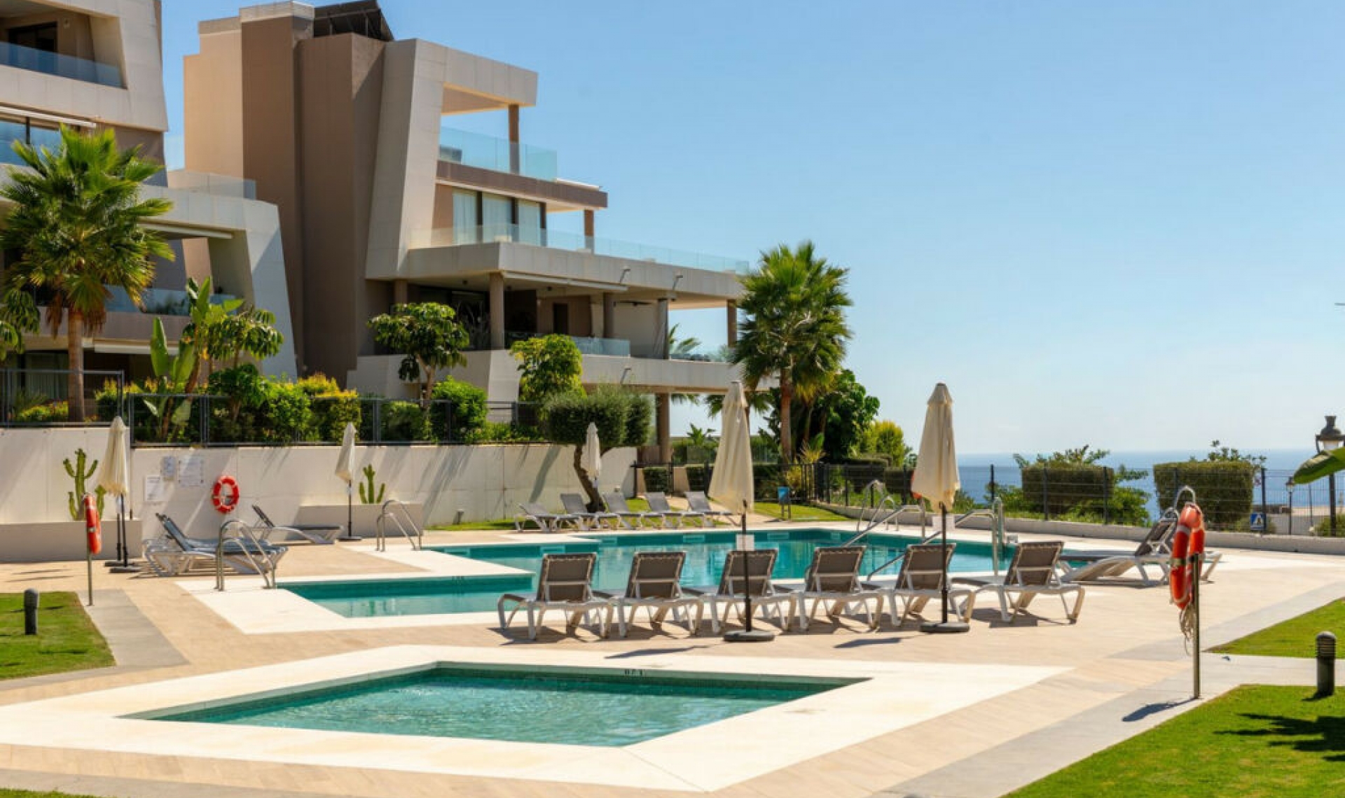 Resale - Apartment -
Cabopino