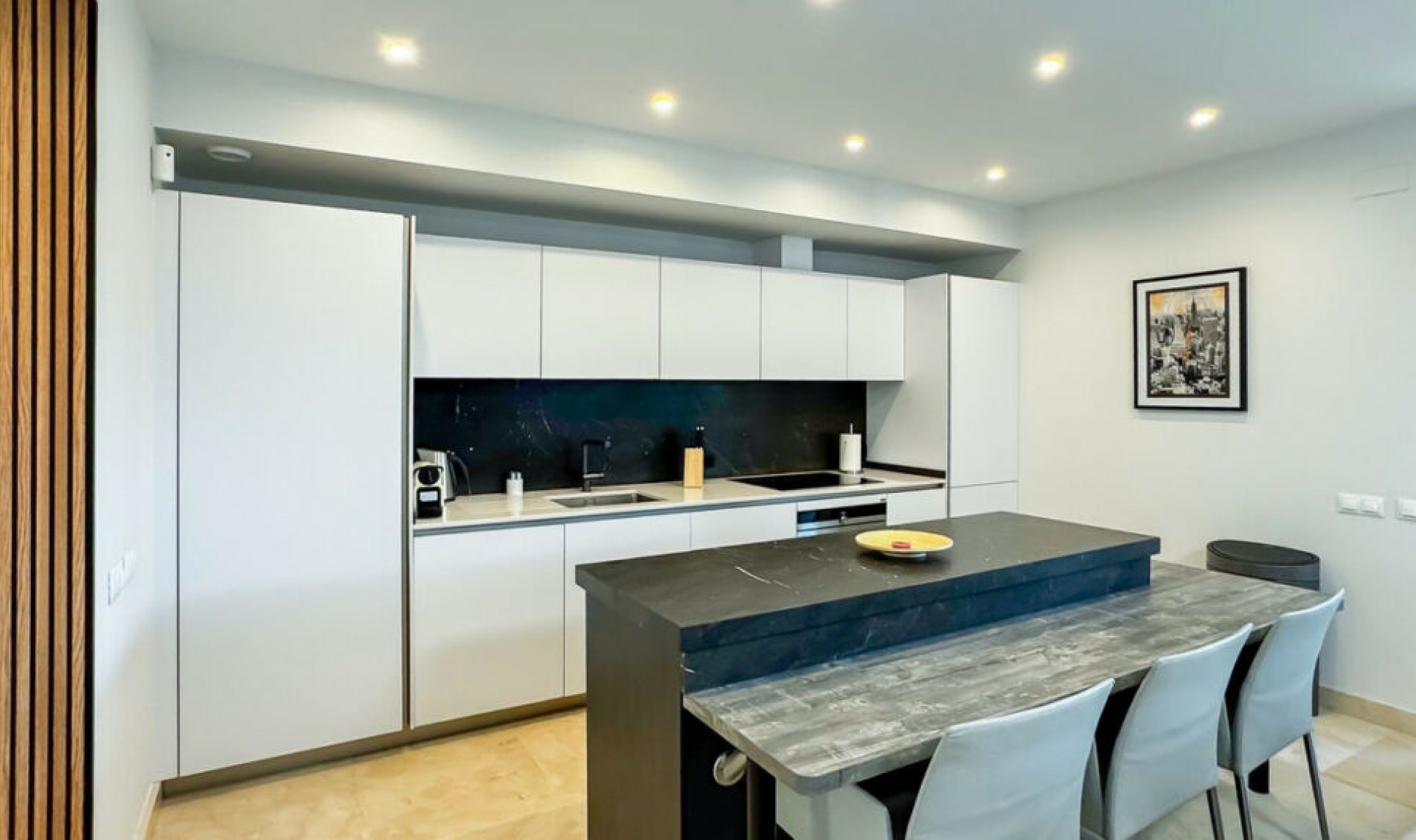 Resale - Apartment -
Cabopino