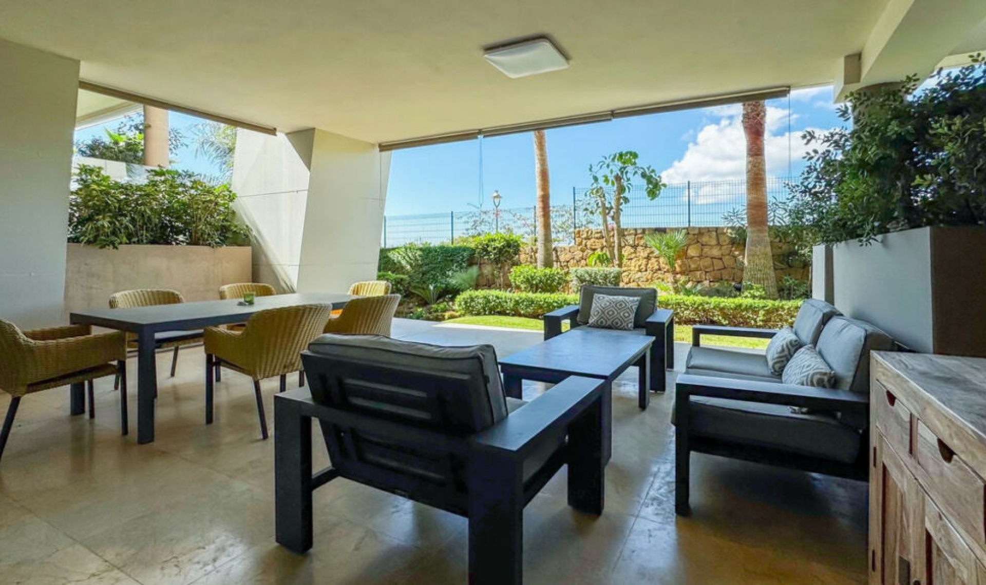 Resale - Apartment -
Cabopino