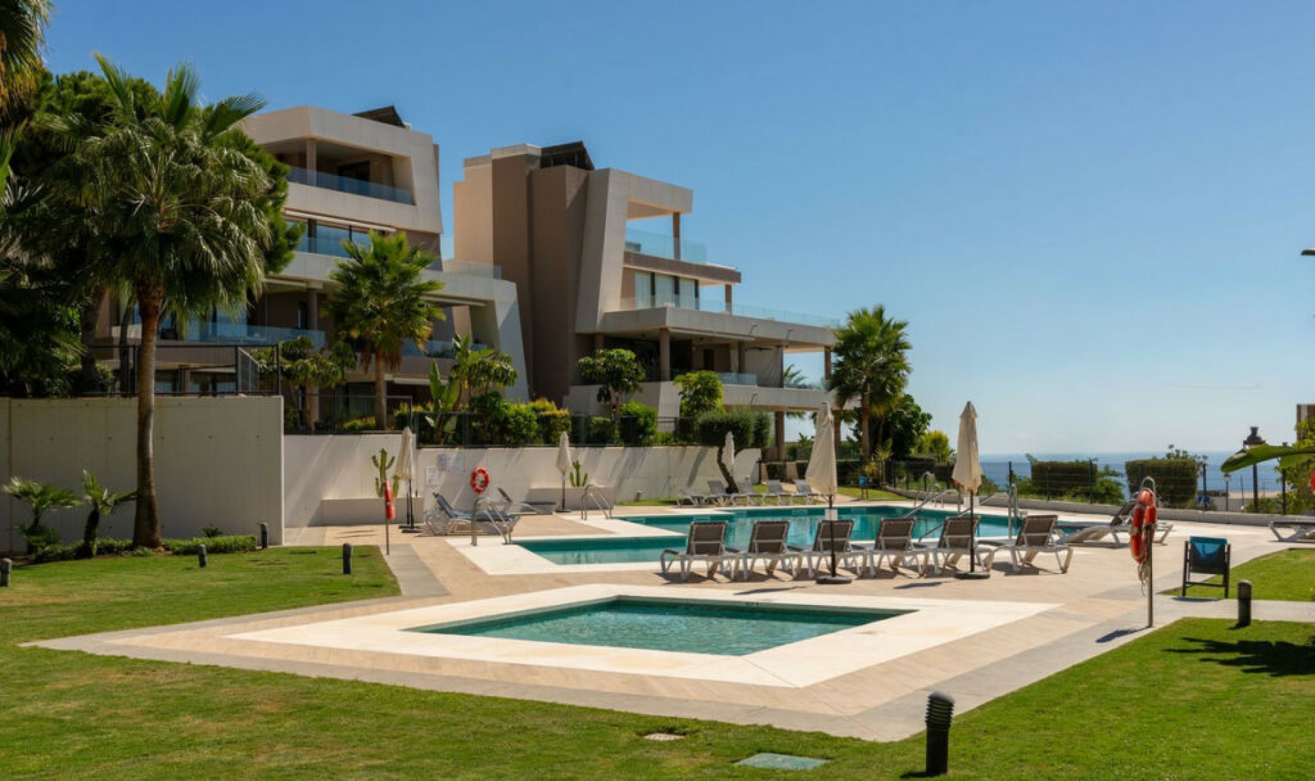 Resale - Apartment -
Cabopino