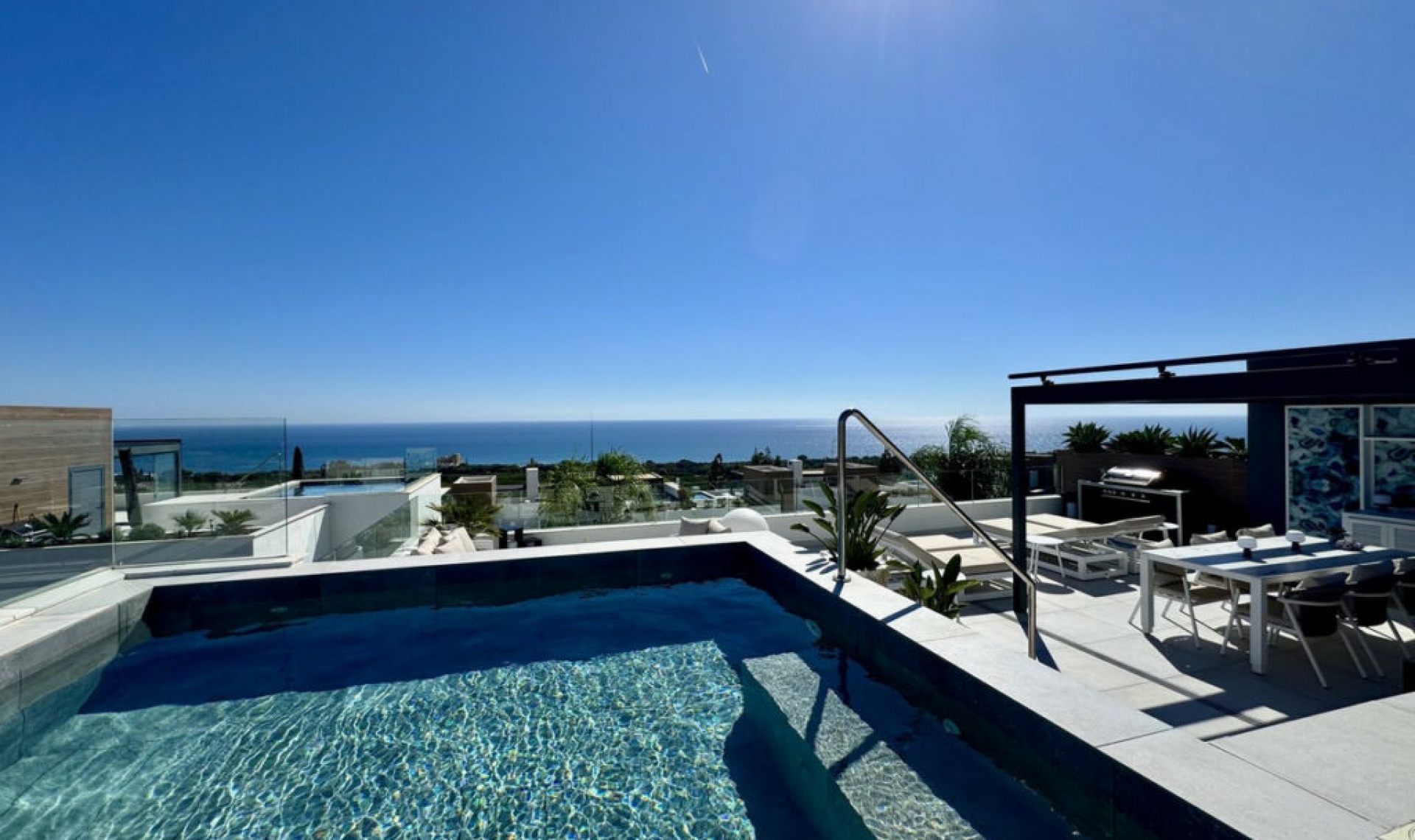 Resale - Apartment -
Cabopino