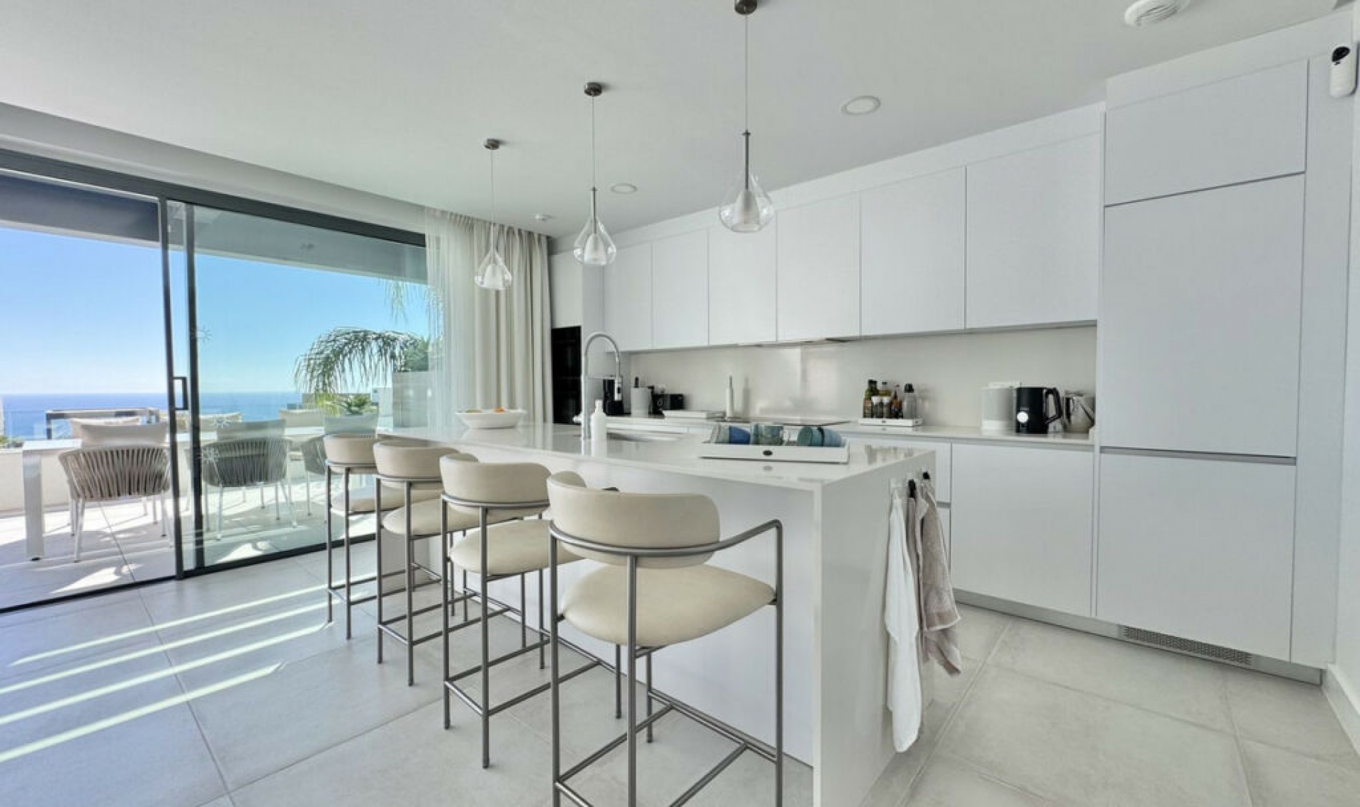 Resale - Apartment -
Cabopino