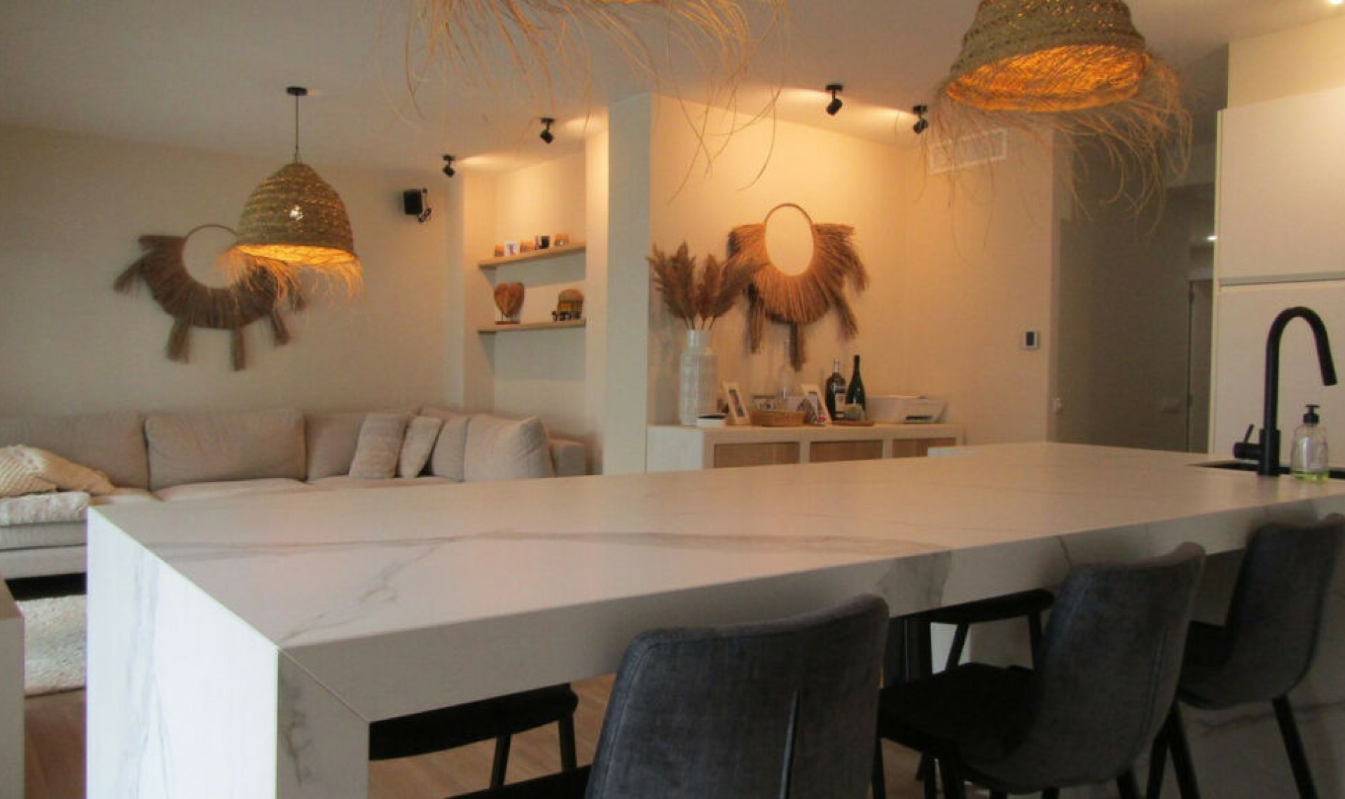 Resale - Apartment -
Calahonda