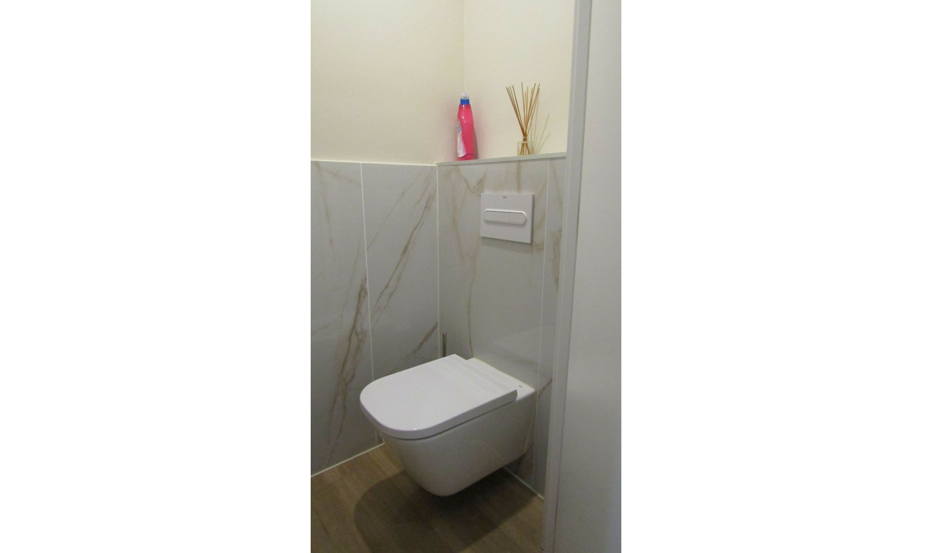 Resale - Apartment -
Calahonda