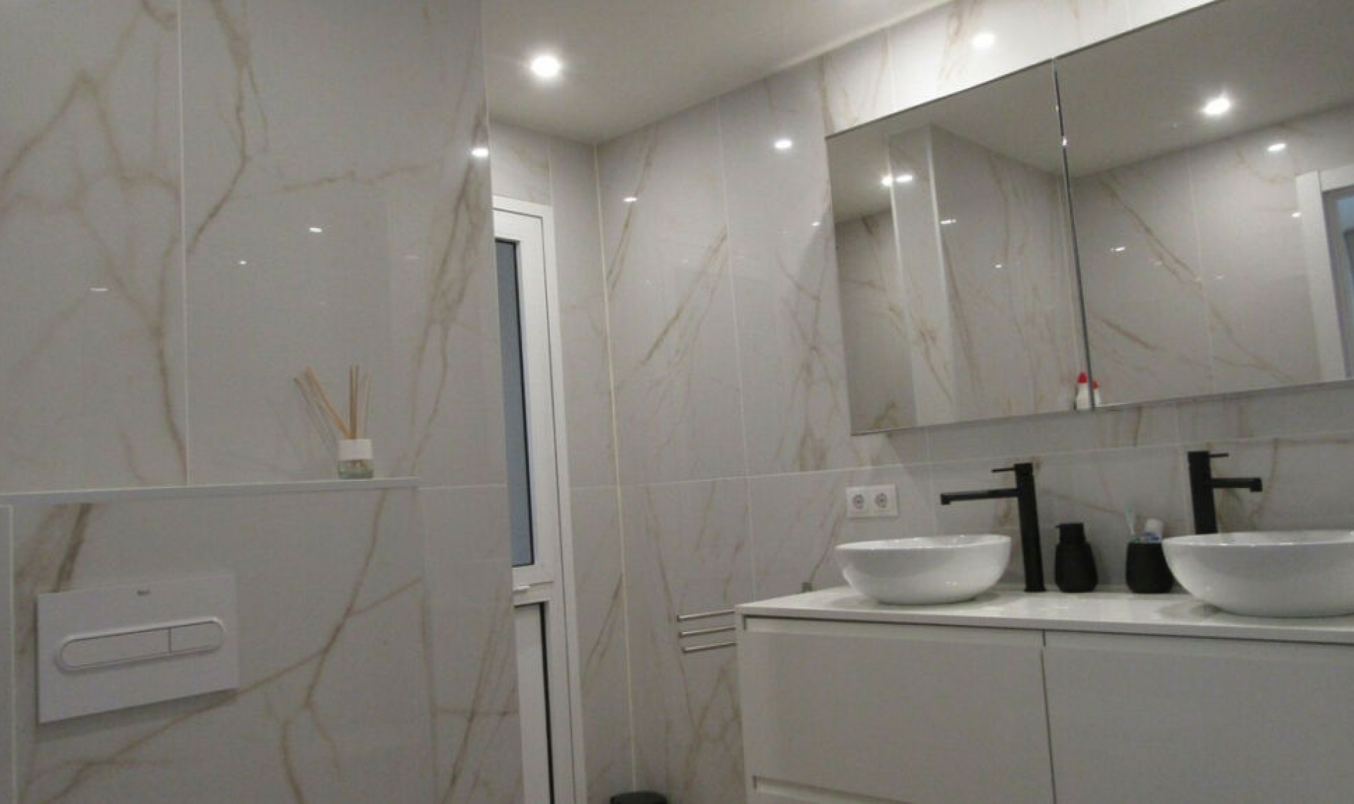 Resale - Apartment -
Calahonda