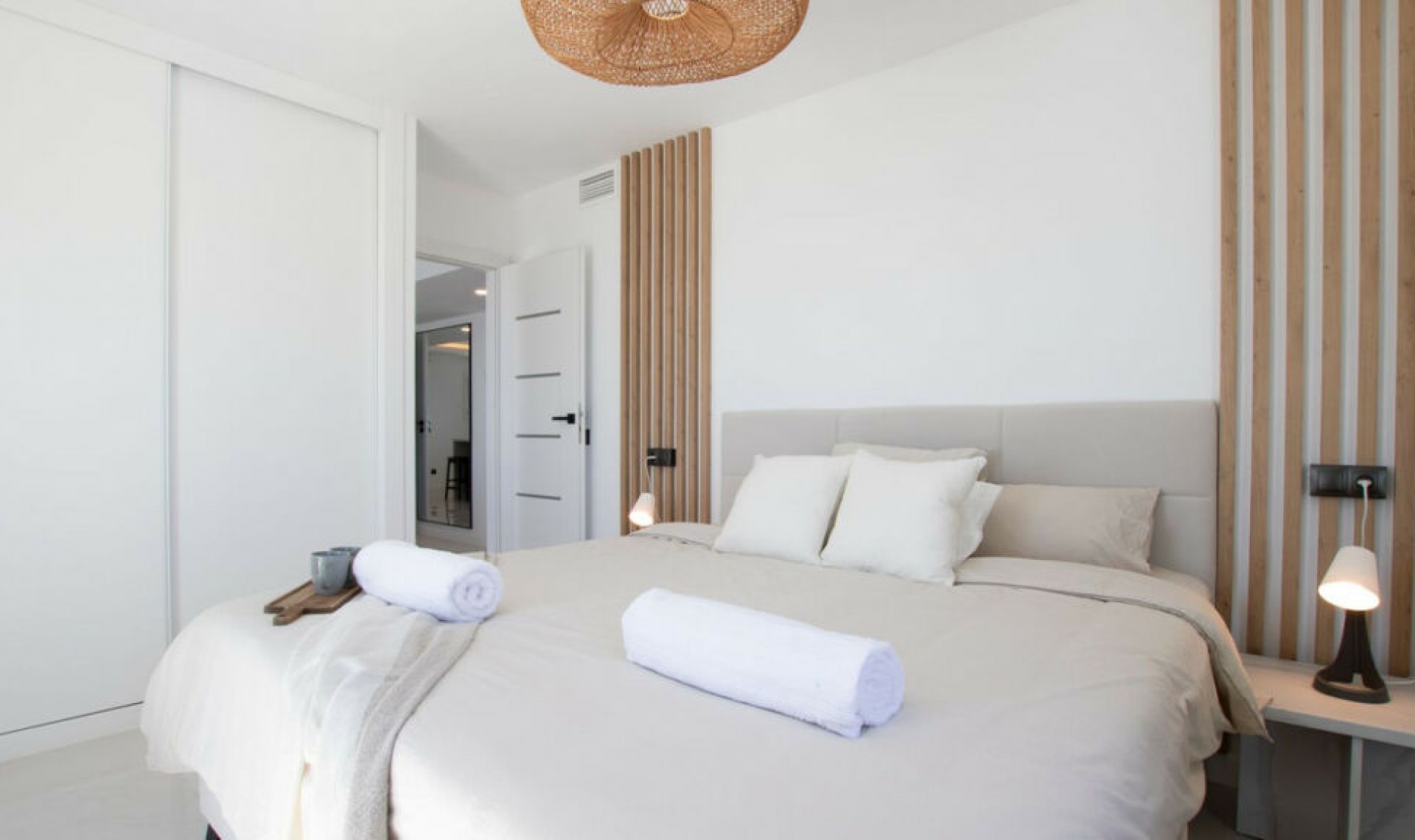 Resale - Apartment -
Calahonda