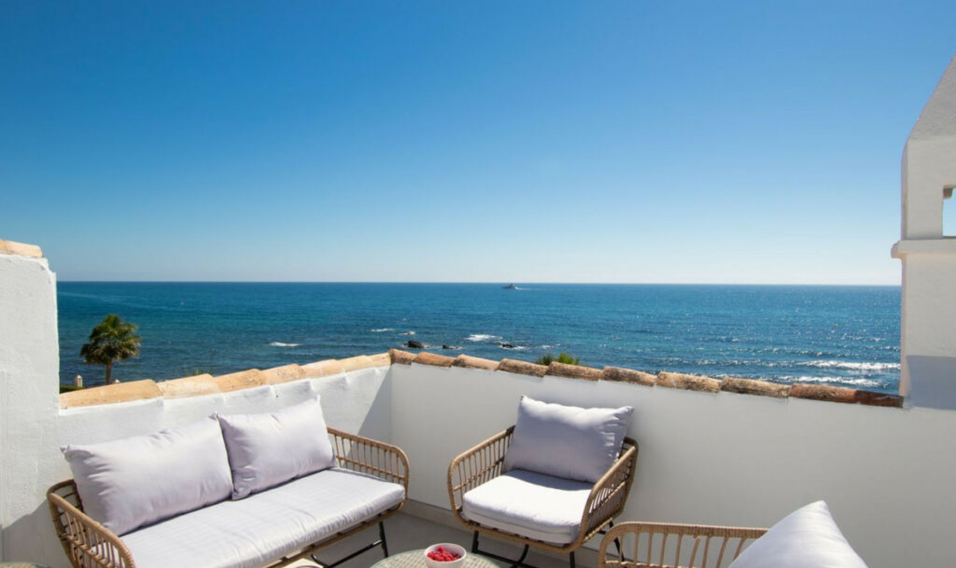 Resale - Apartment -
Calahonda