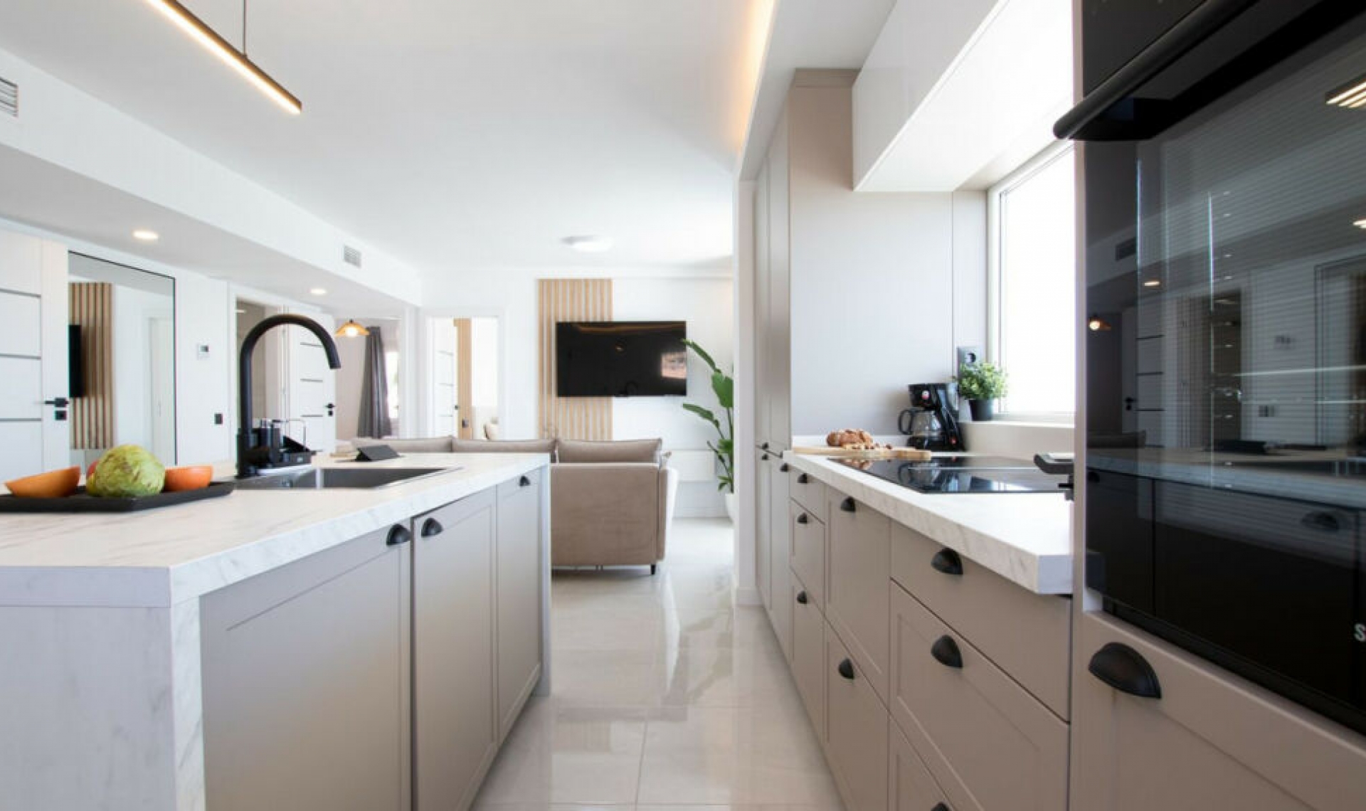 Resale - Apartment -
Calahonda