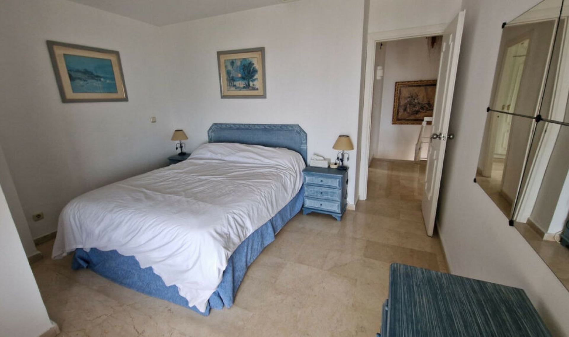 Resale - Apartment -
Calahonda