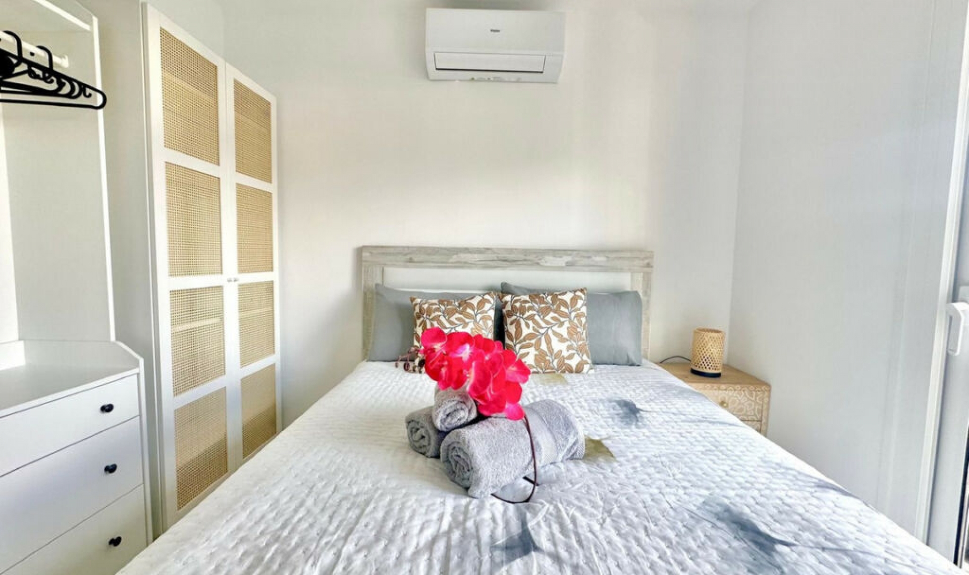 Resale - Apartment -
Calahonda