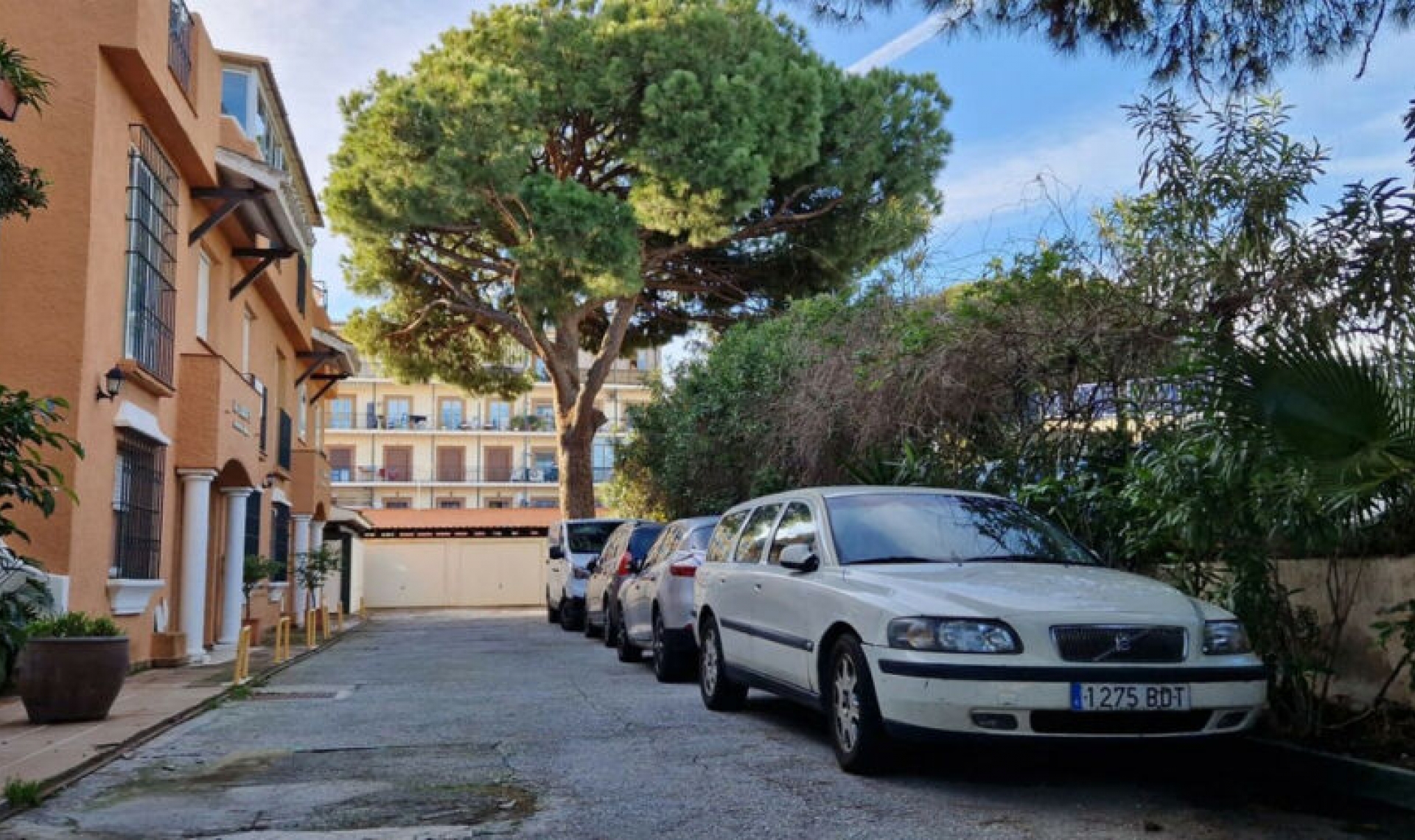 Resale - Apartment -
Calahonda