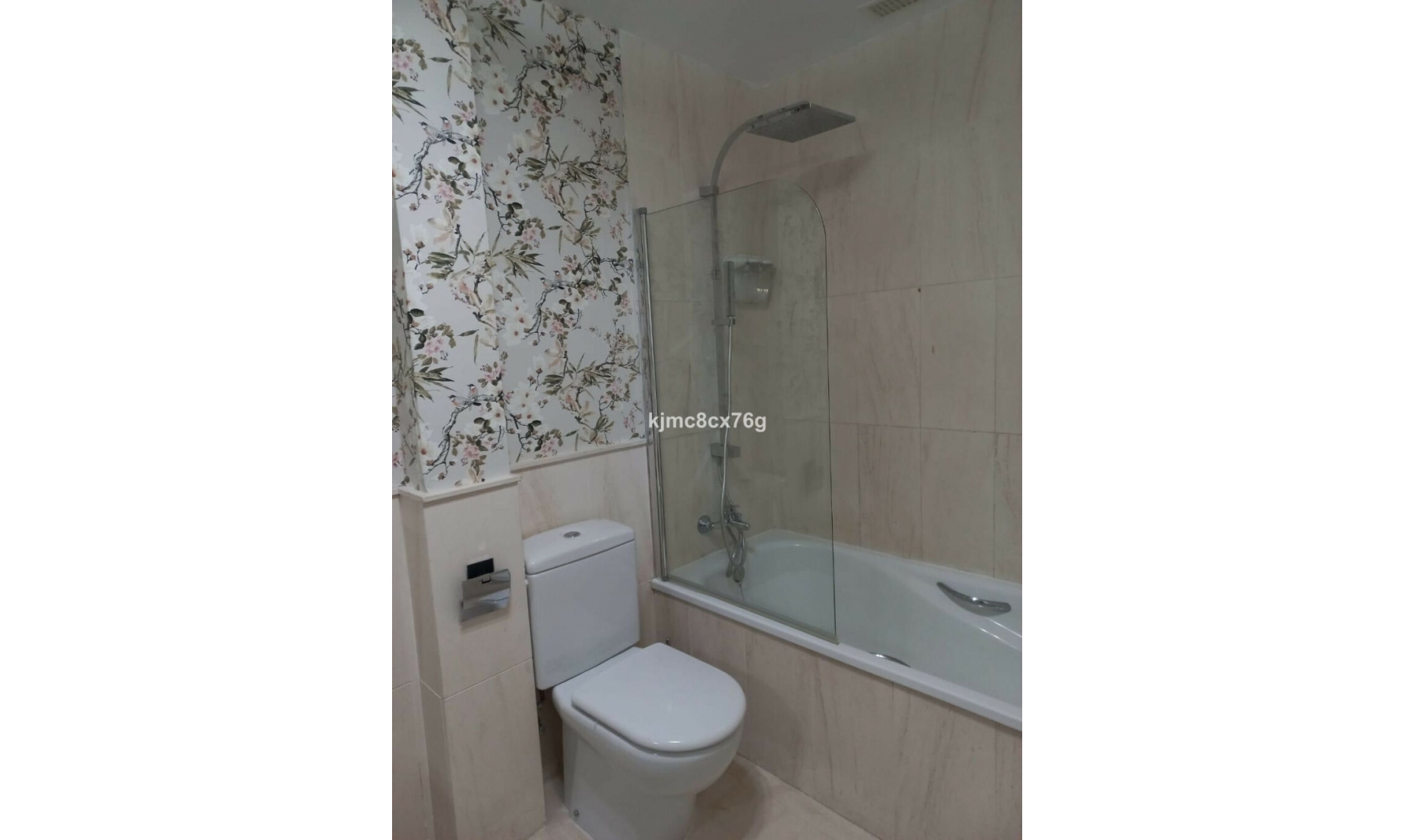 Resale - Apartment -
Calahonda