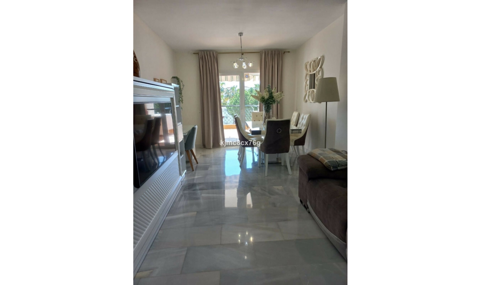 Resale - Apartment -
Calahonda