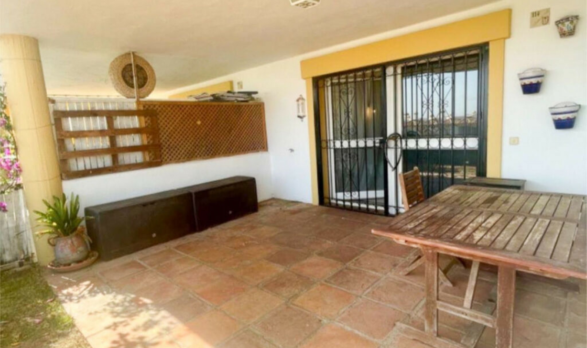 Resale - Apartment -
Calahonda