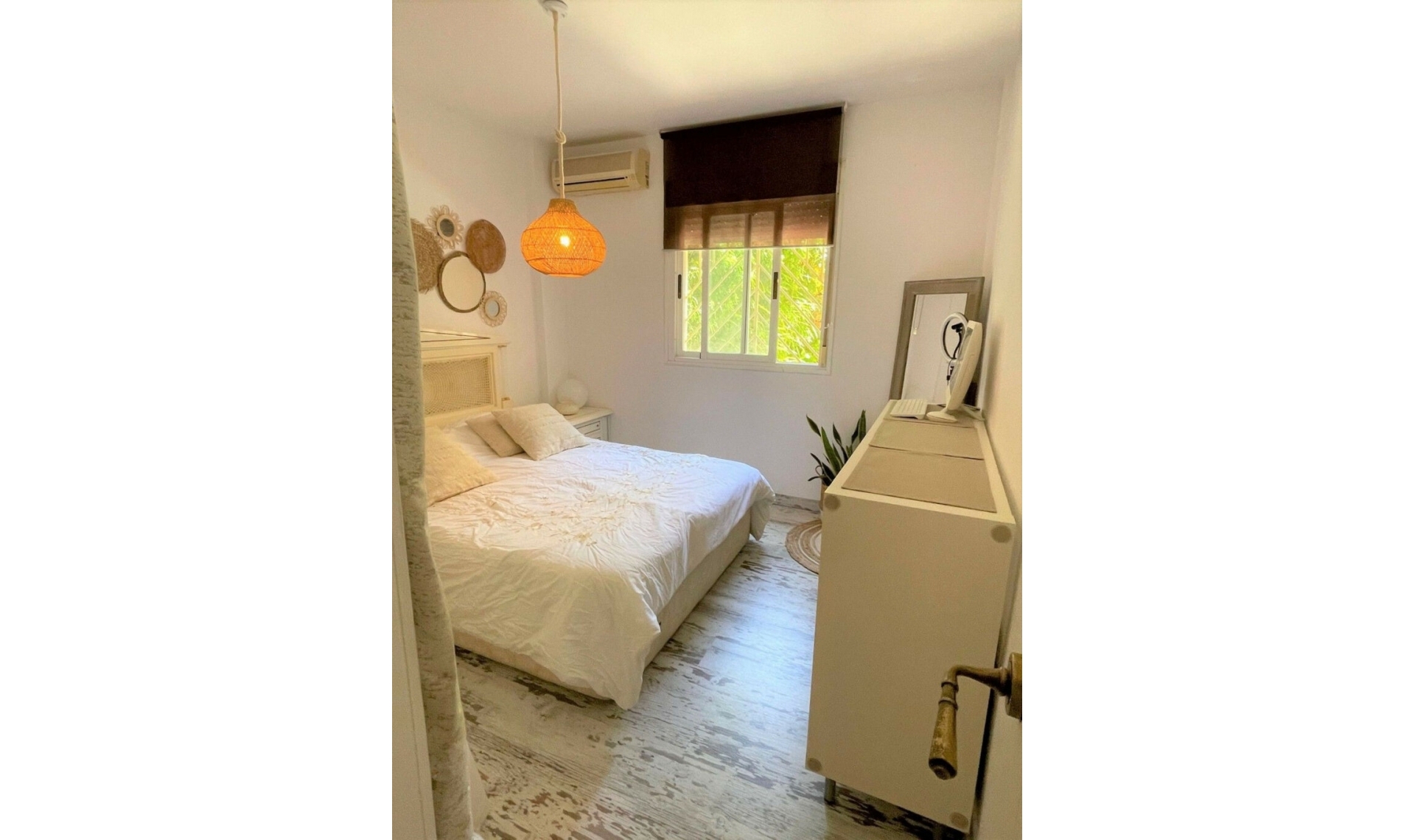 Resale - Apartment -
Calahonda