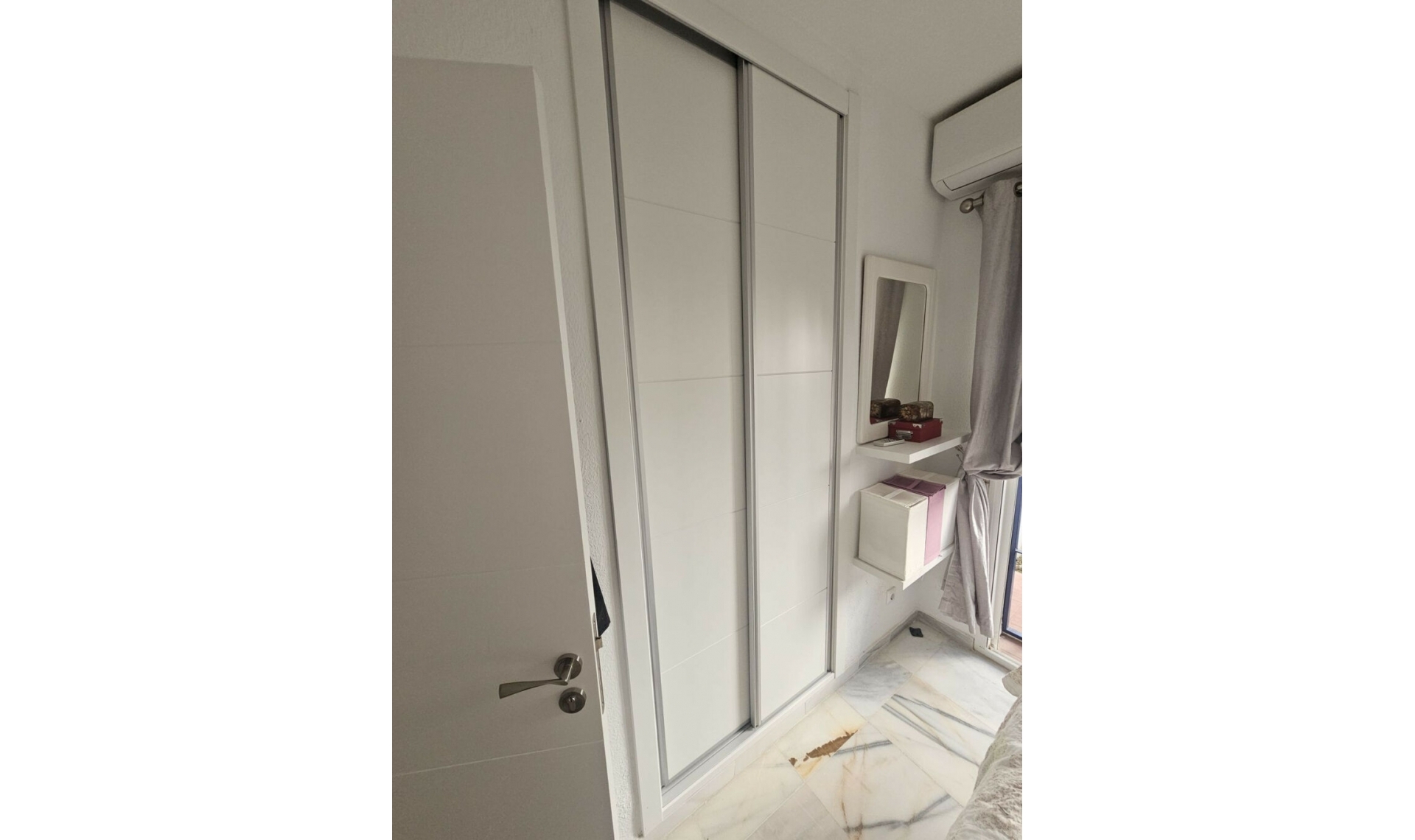 Resale - Apartment -
Calahonda