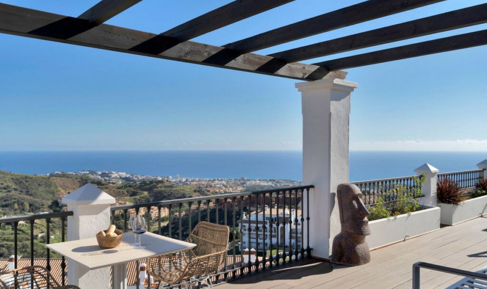 Resale - Apartment -
Calahonda