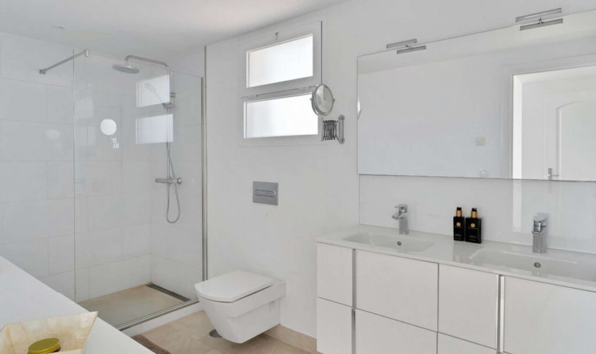 Resale - Apartment -
Calahonda