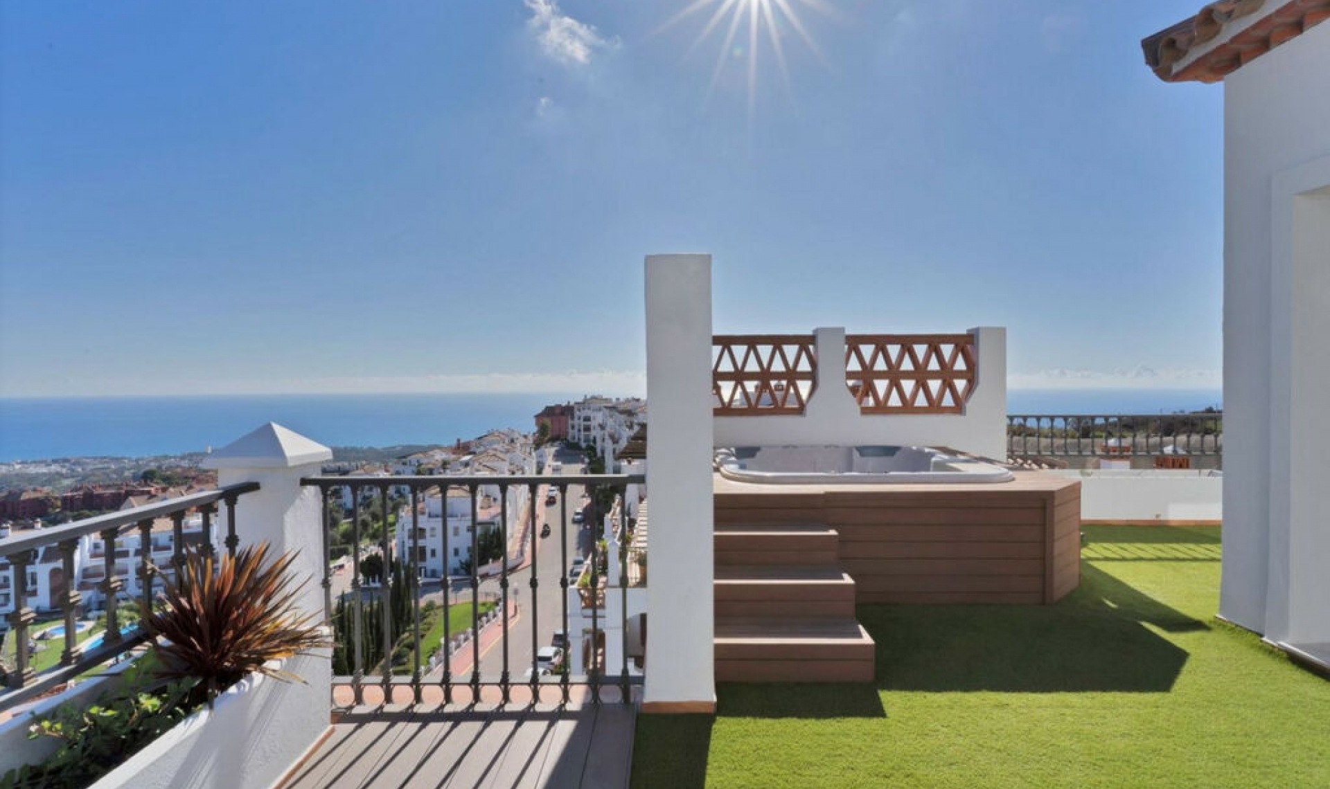 Resale - Apartment -
Calahonda
