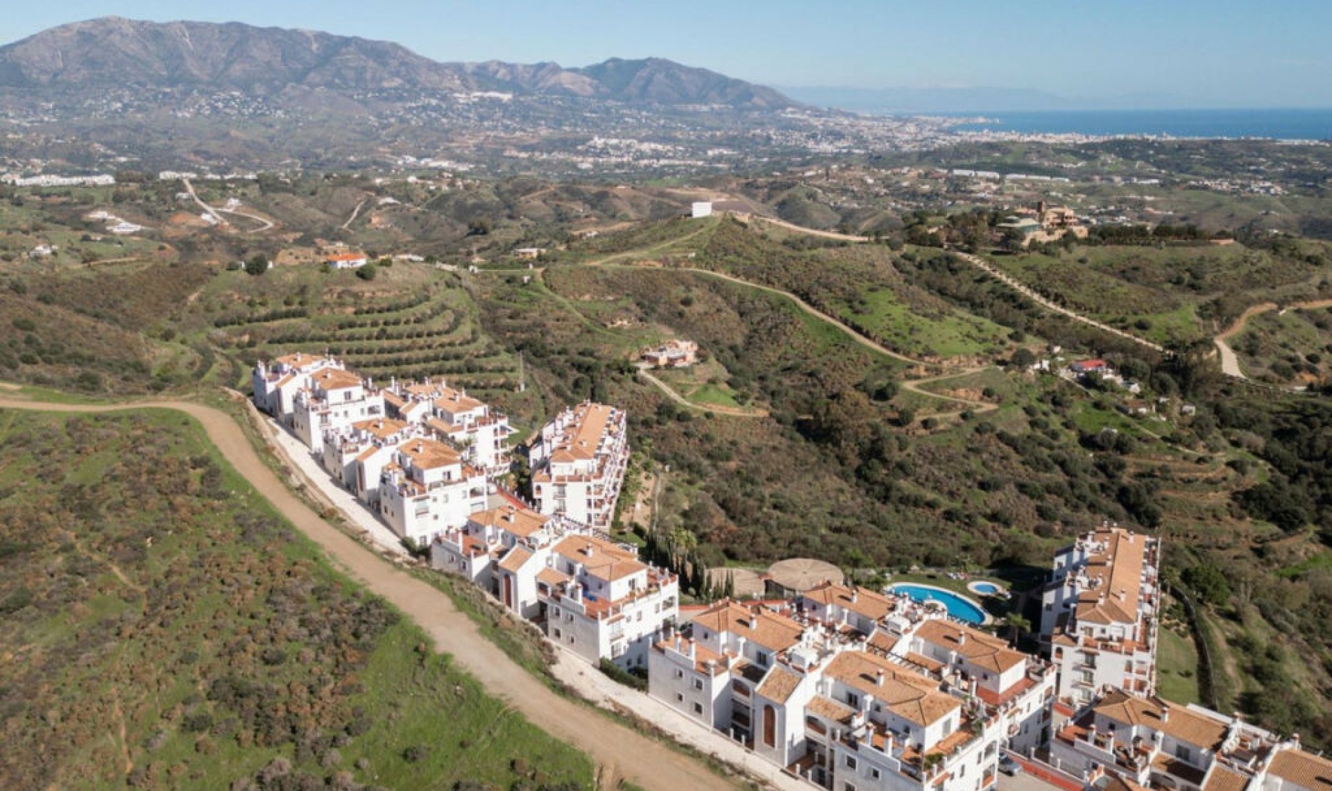 Resale - Apartment -
Calahonda