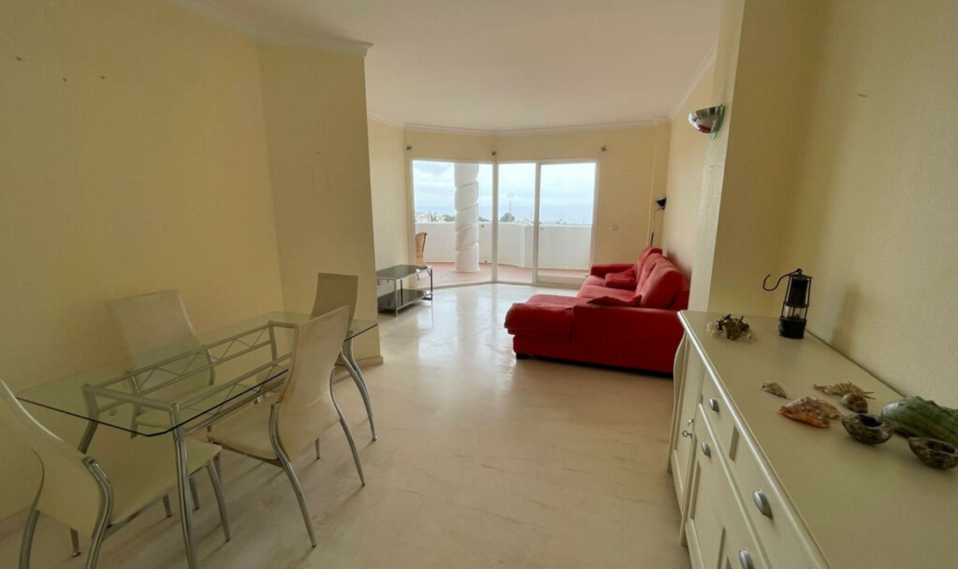 Resale - Apartment -
Calahonda