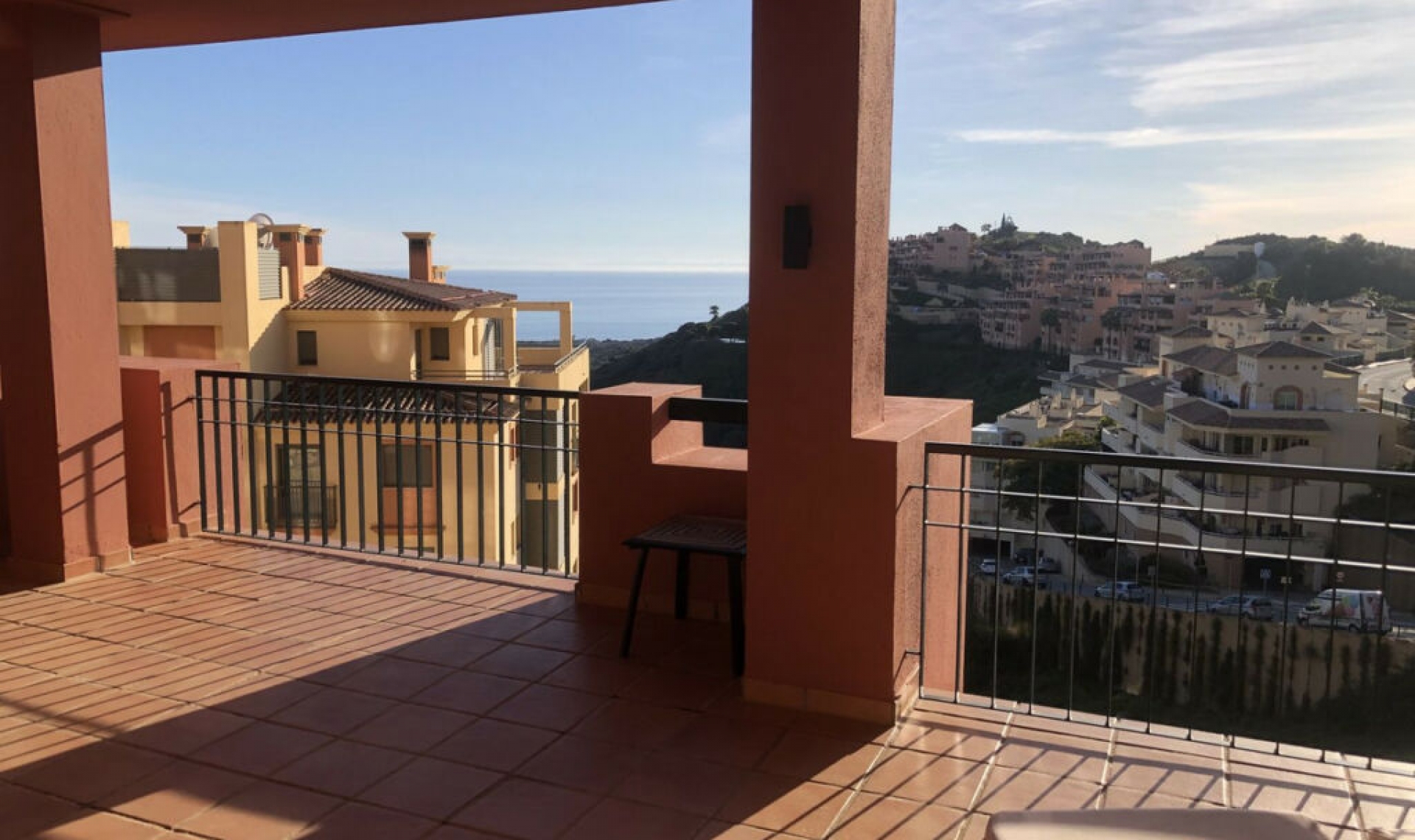 Resale - Apartment -
Calahonda