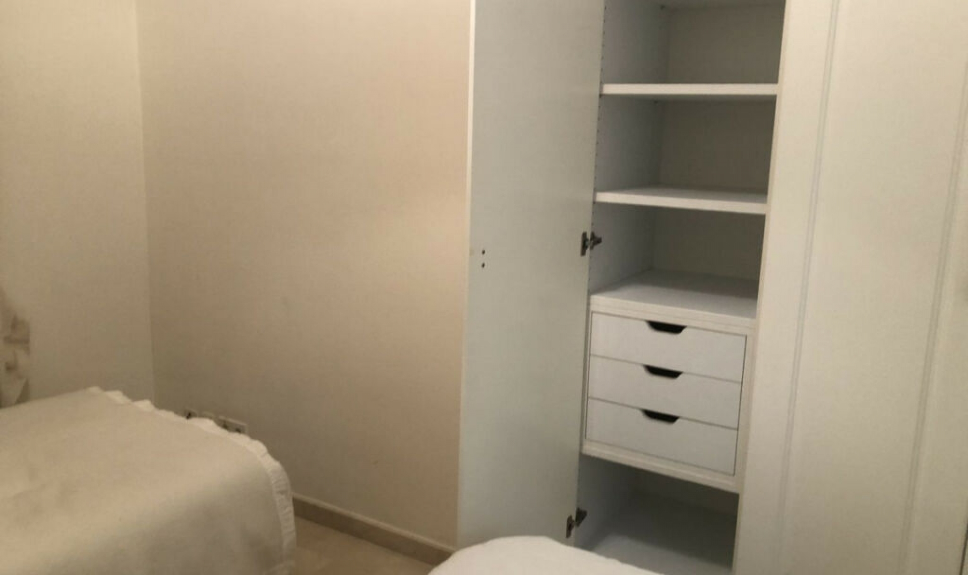 Resale - Apartment -
Calahonda