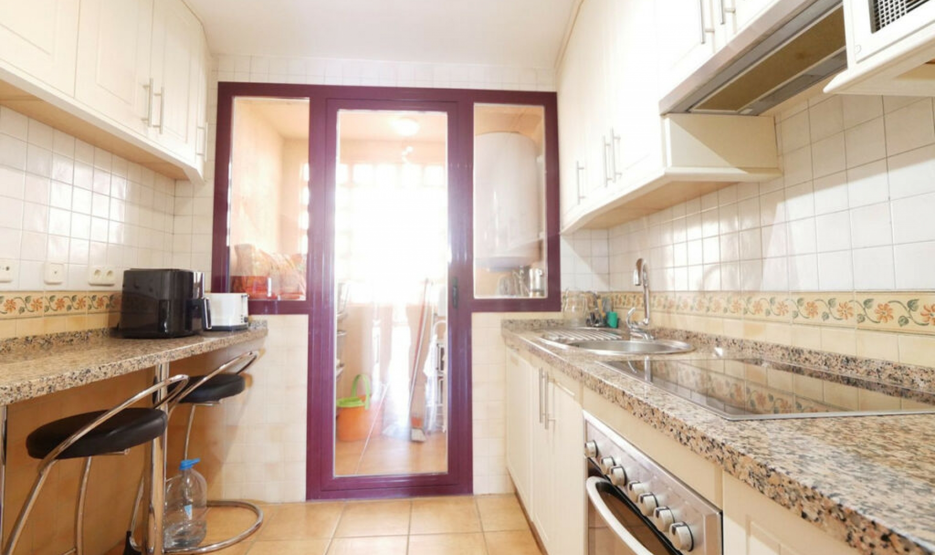 Resale - Apartment -
Calahonda