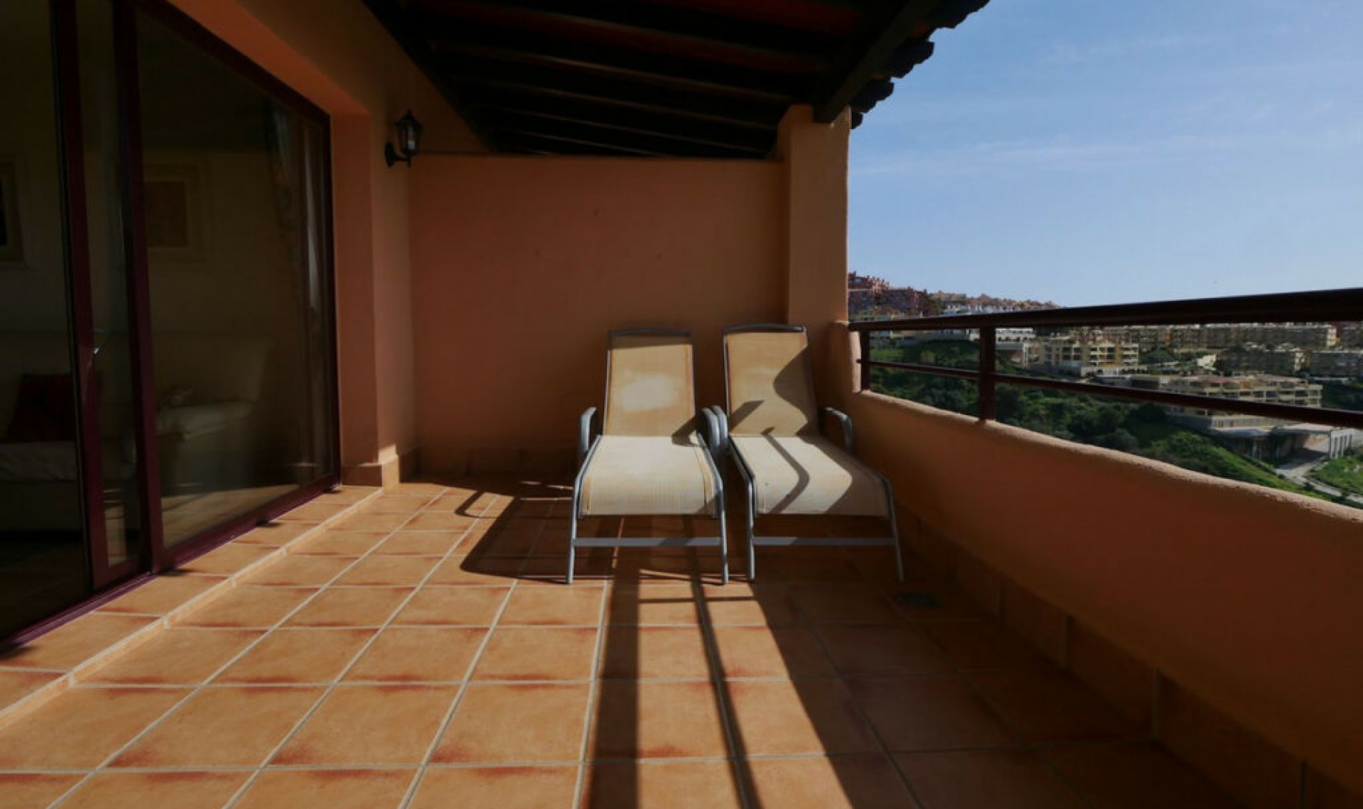 Resale - Apartment -
Calahonda
