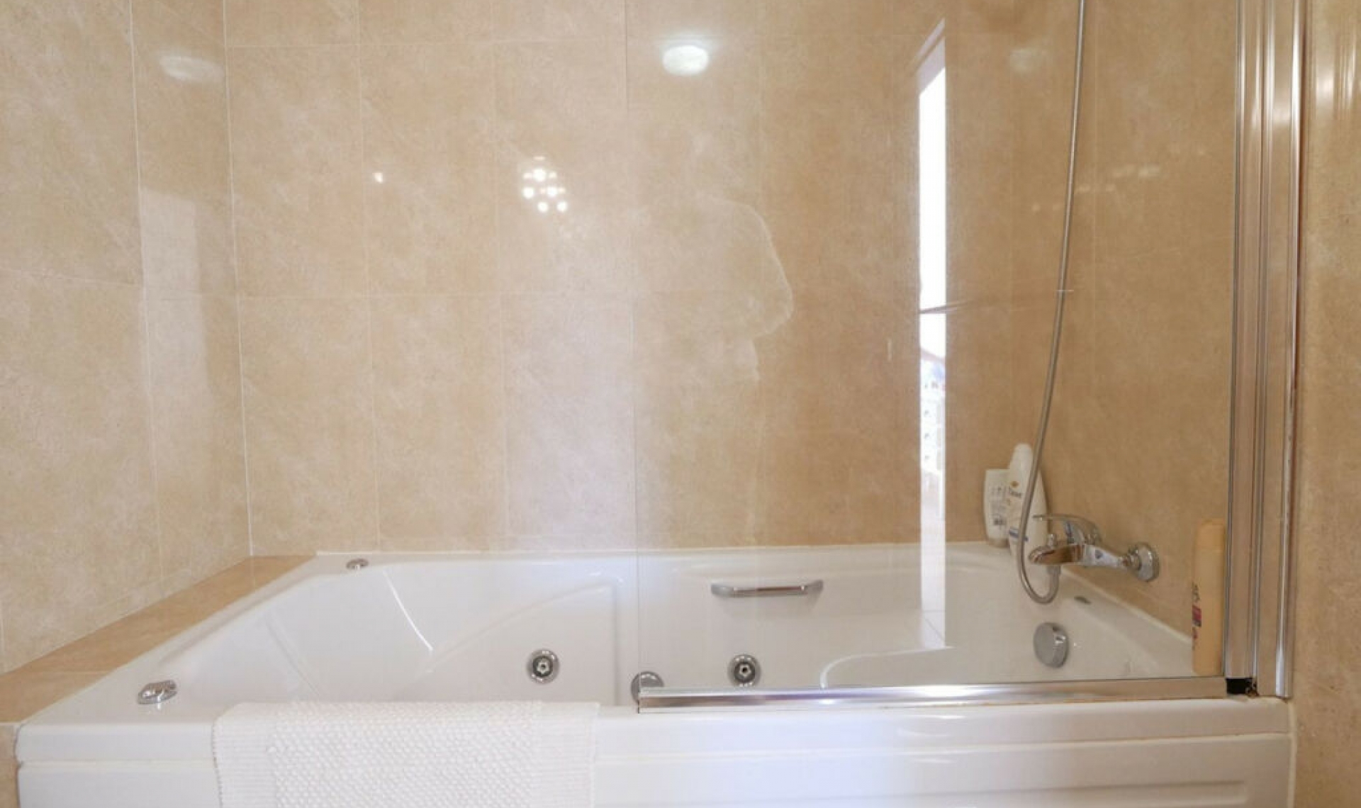 Resale - Apartment -
Calahonda