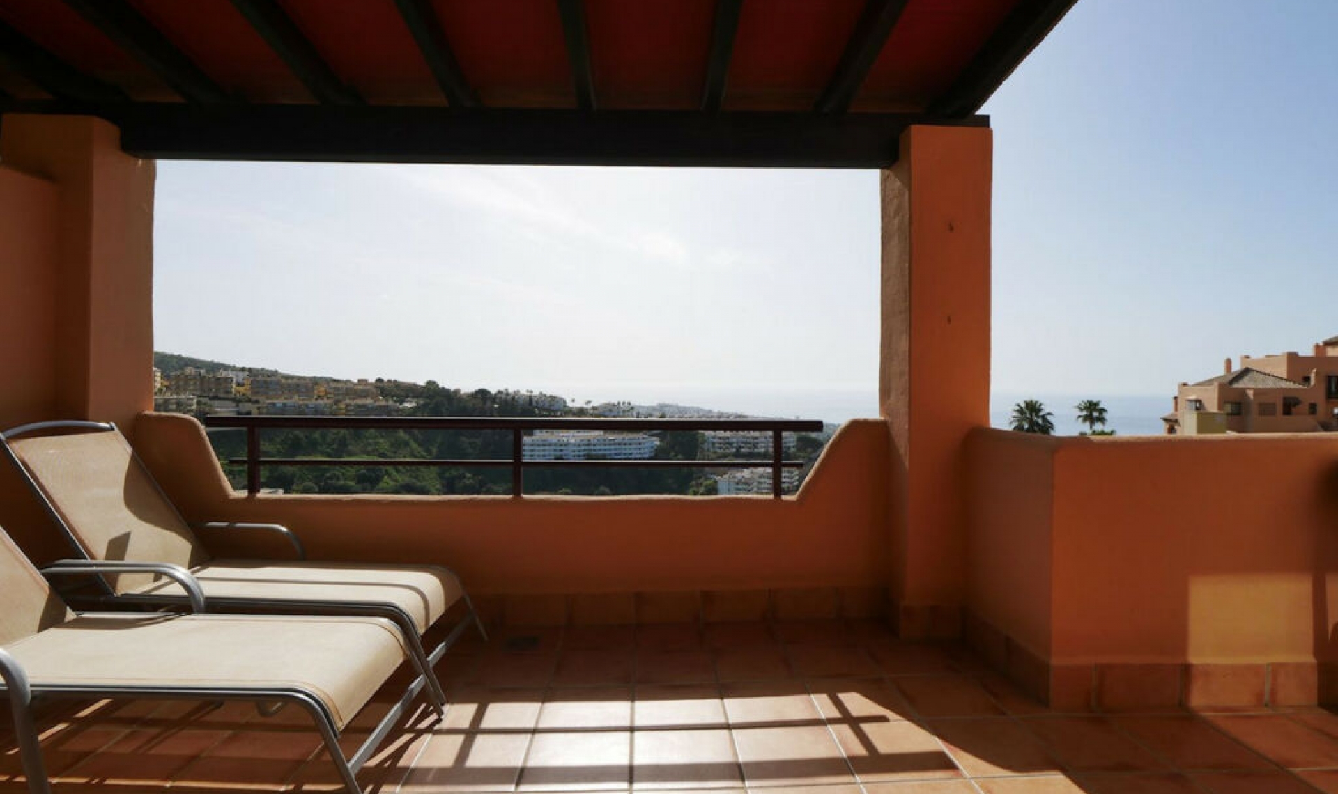 Resale - Apartment -
Calahonda